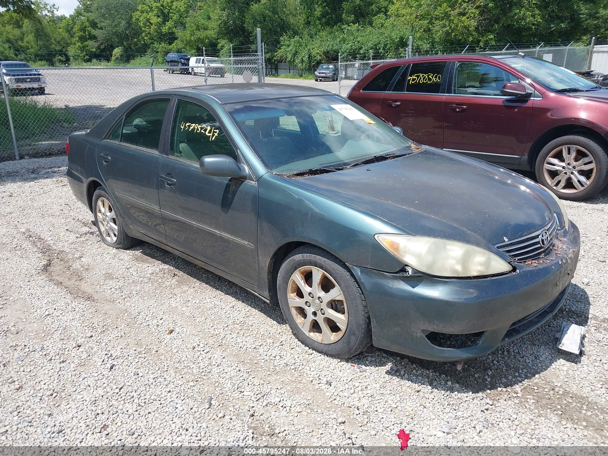 2005 Toyota Camry Xle V6 Зеленый vin: 4T1BF30K45U095216