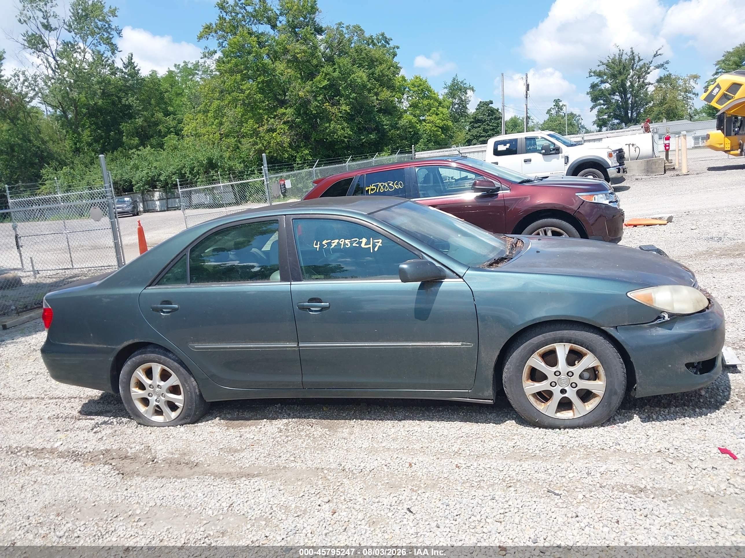 2005 Toyota Camry Xle V6 Зеленый vin: 4T1BF30K45U095216