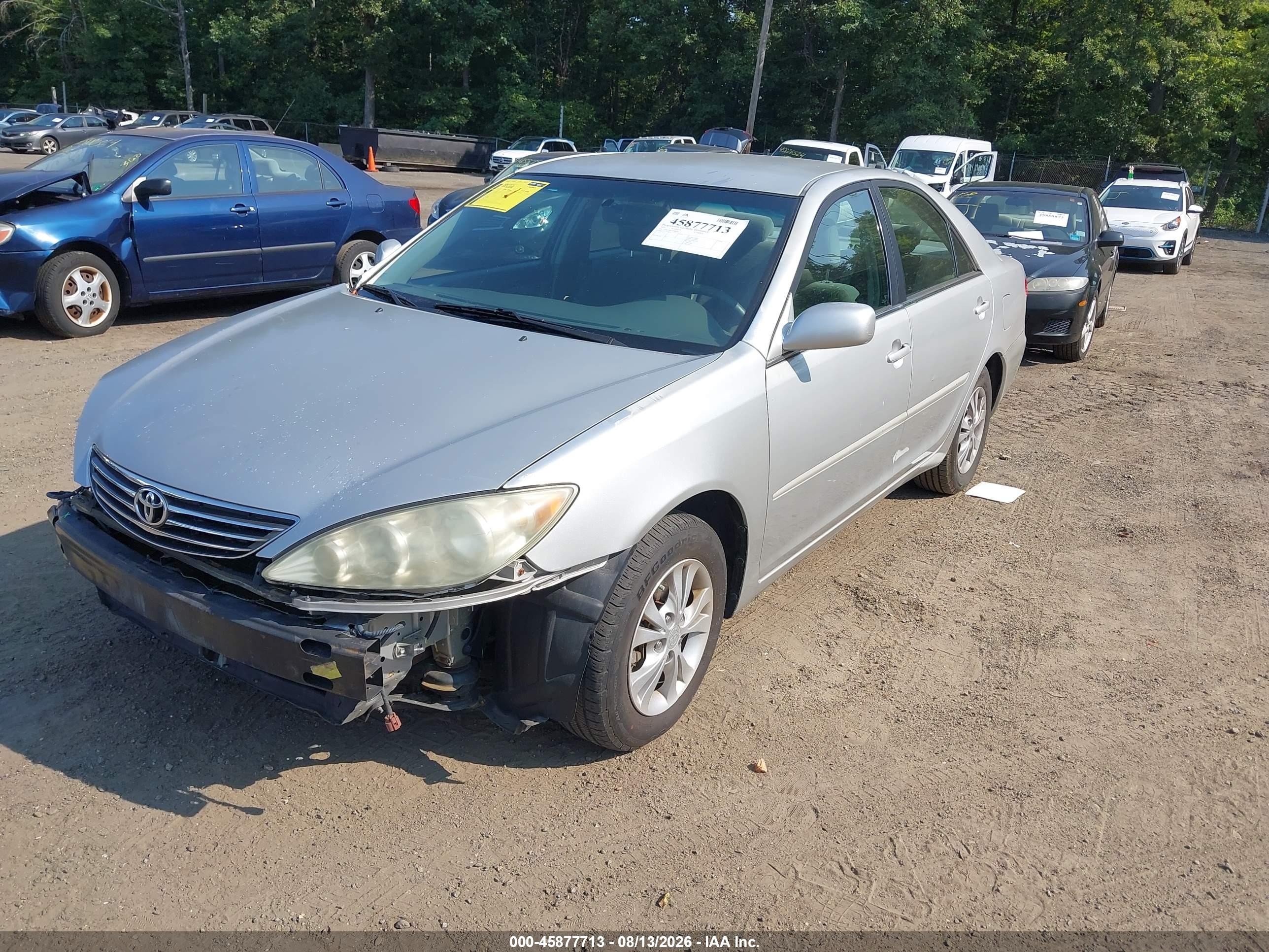 2005 Toyota Camry Le V6 Серебряный vin: 4T1BF30K45U604561