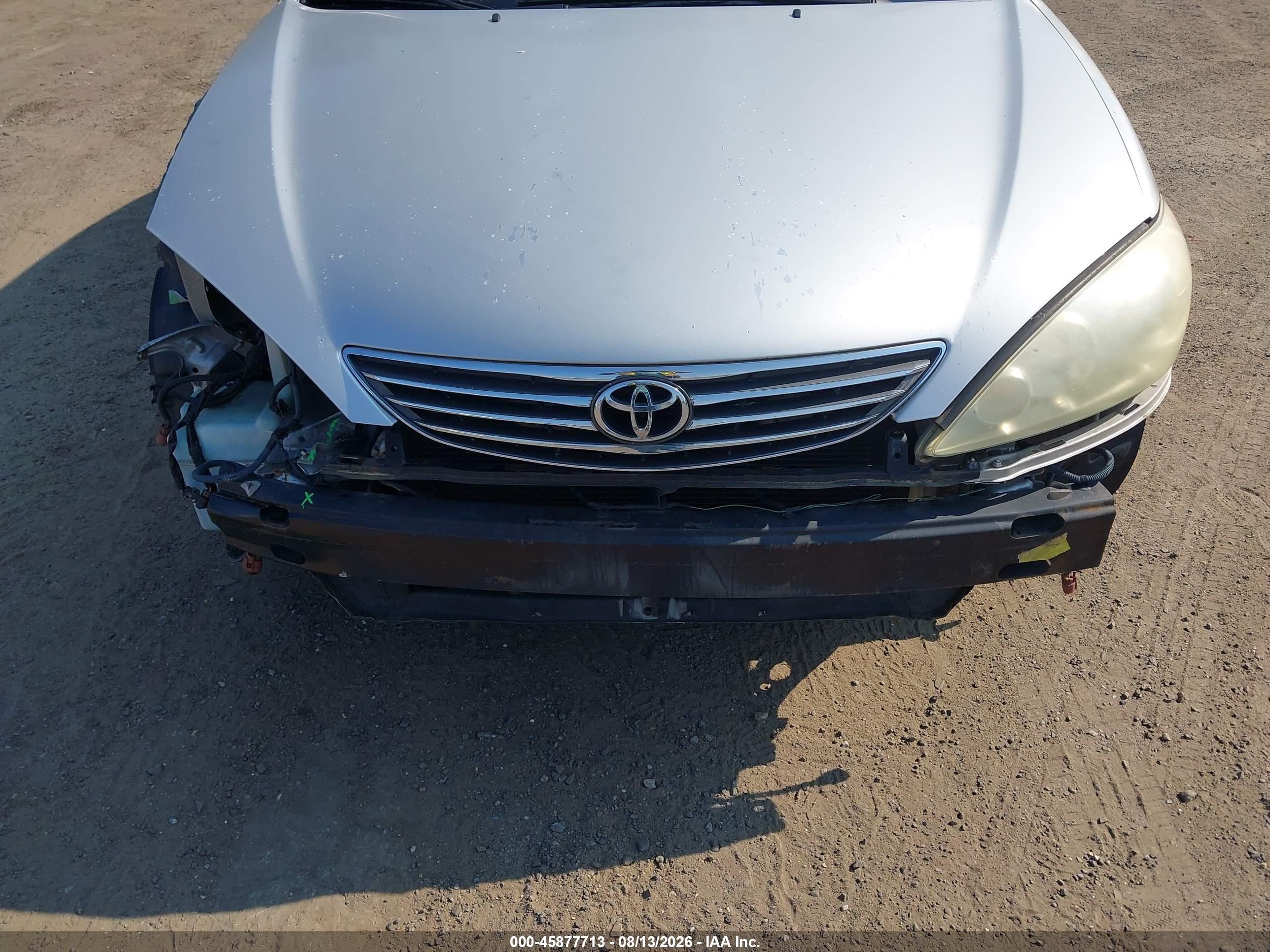 2005 Toyota Camry Le V6 Серебряный vin: 4T1BF30K45U604561
