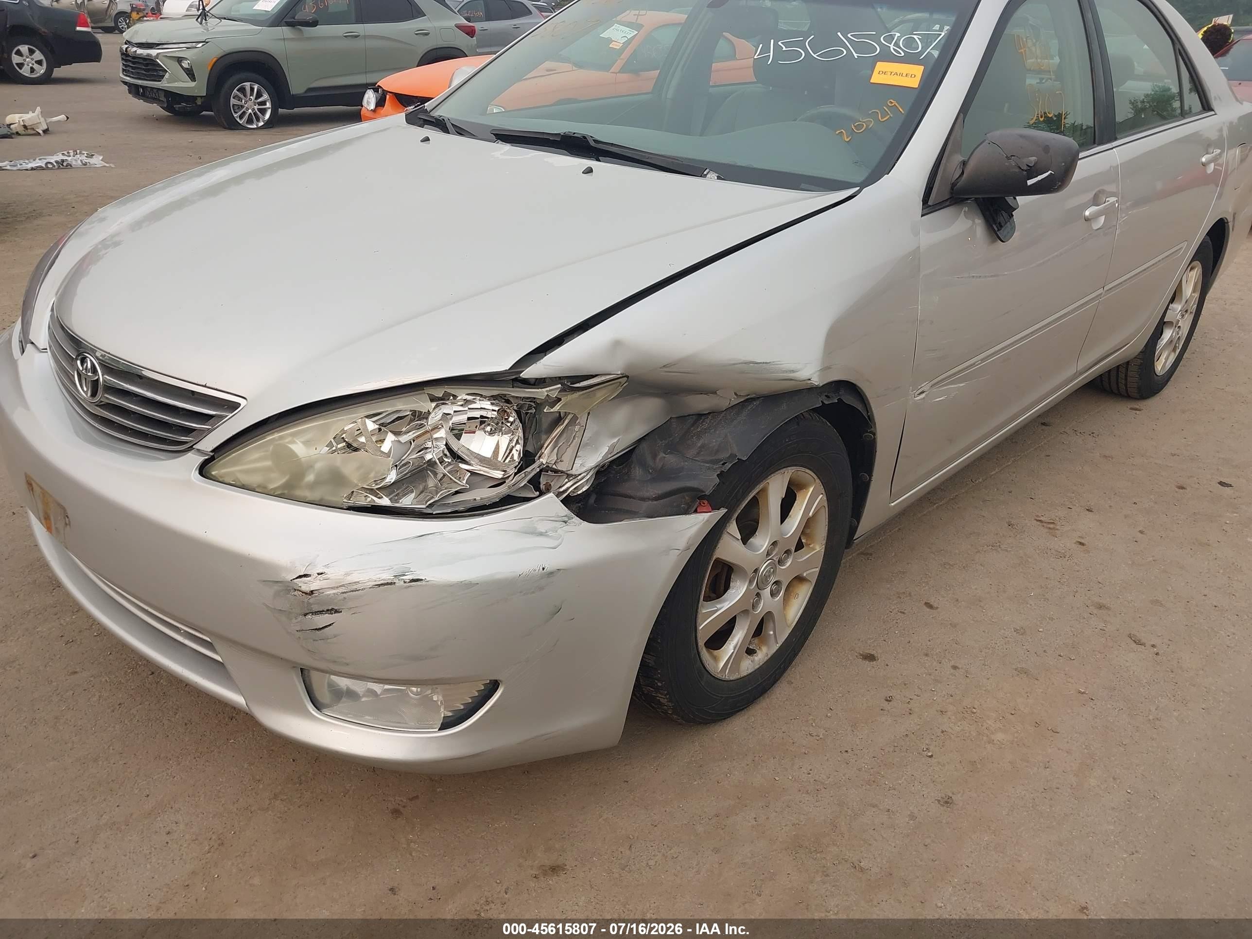 2005 Toyota Camry Xle V6 Серый vin: 4T1BF30K45U619075