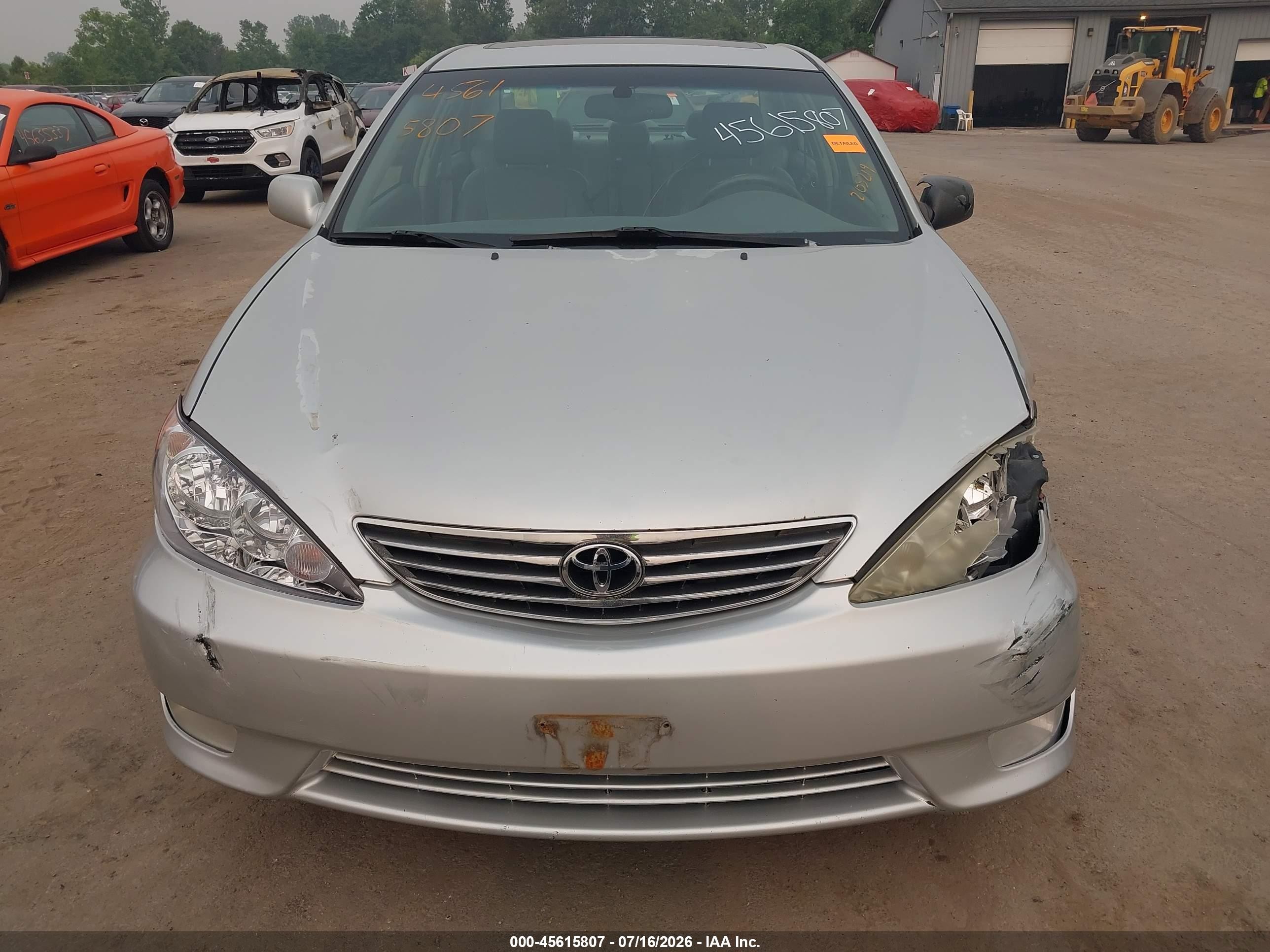 2005 Toyota Camry Xle V6 Серый vin: 4T1BF30K45U619075