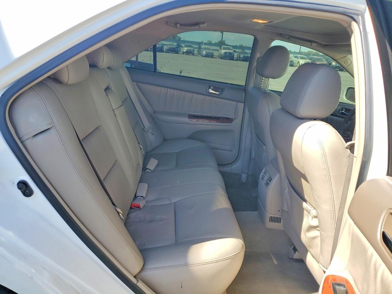 2006 Toyota Camry Белый vin: 4T1BF30K46U629266