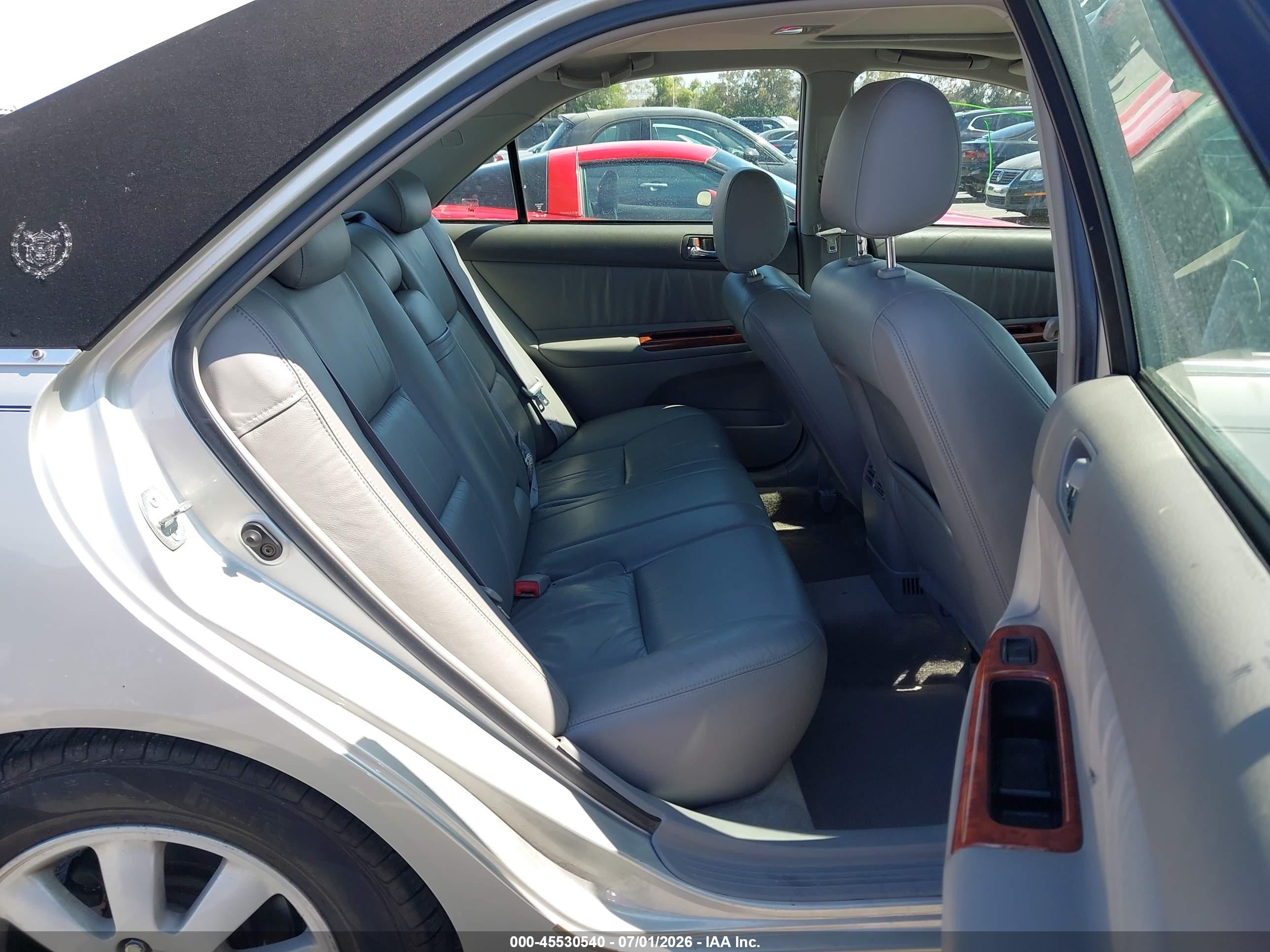 2003 Toyota Camry Xle V6 Серебряный vin: 4T1BF30K53U042683