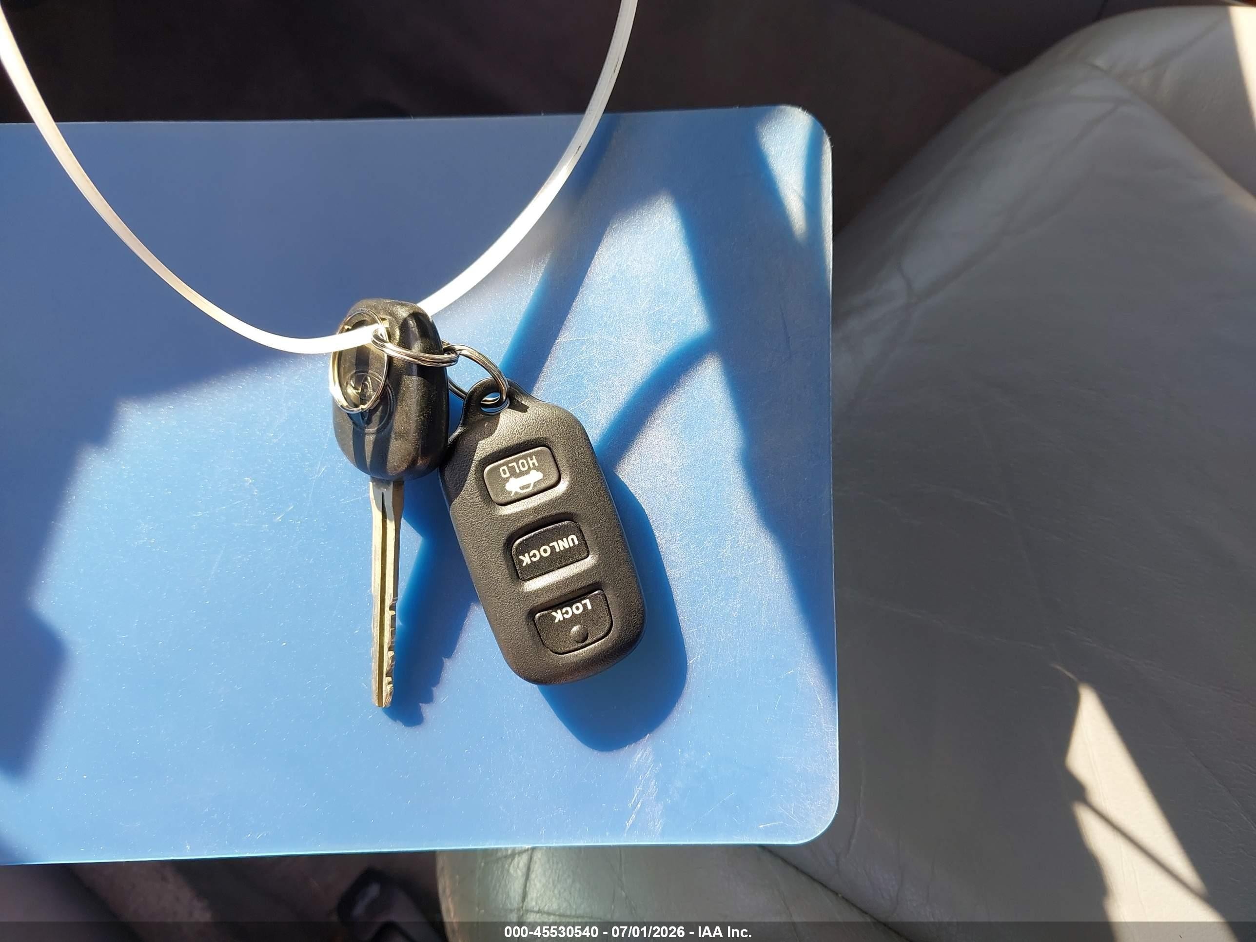 2003 Toyota Camry Xle V6 Серебряный vin: 4T1BF30K53U042683