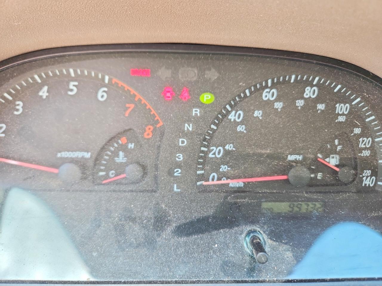 2004 Toyota Camry Le V6 Tan vin: 4T1BF30K54U584982