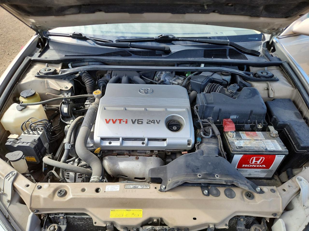 2005 Toyota Camry Le V6 Gold vin: 4T1BF30K55U098061