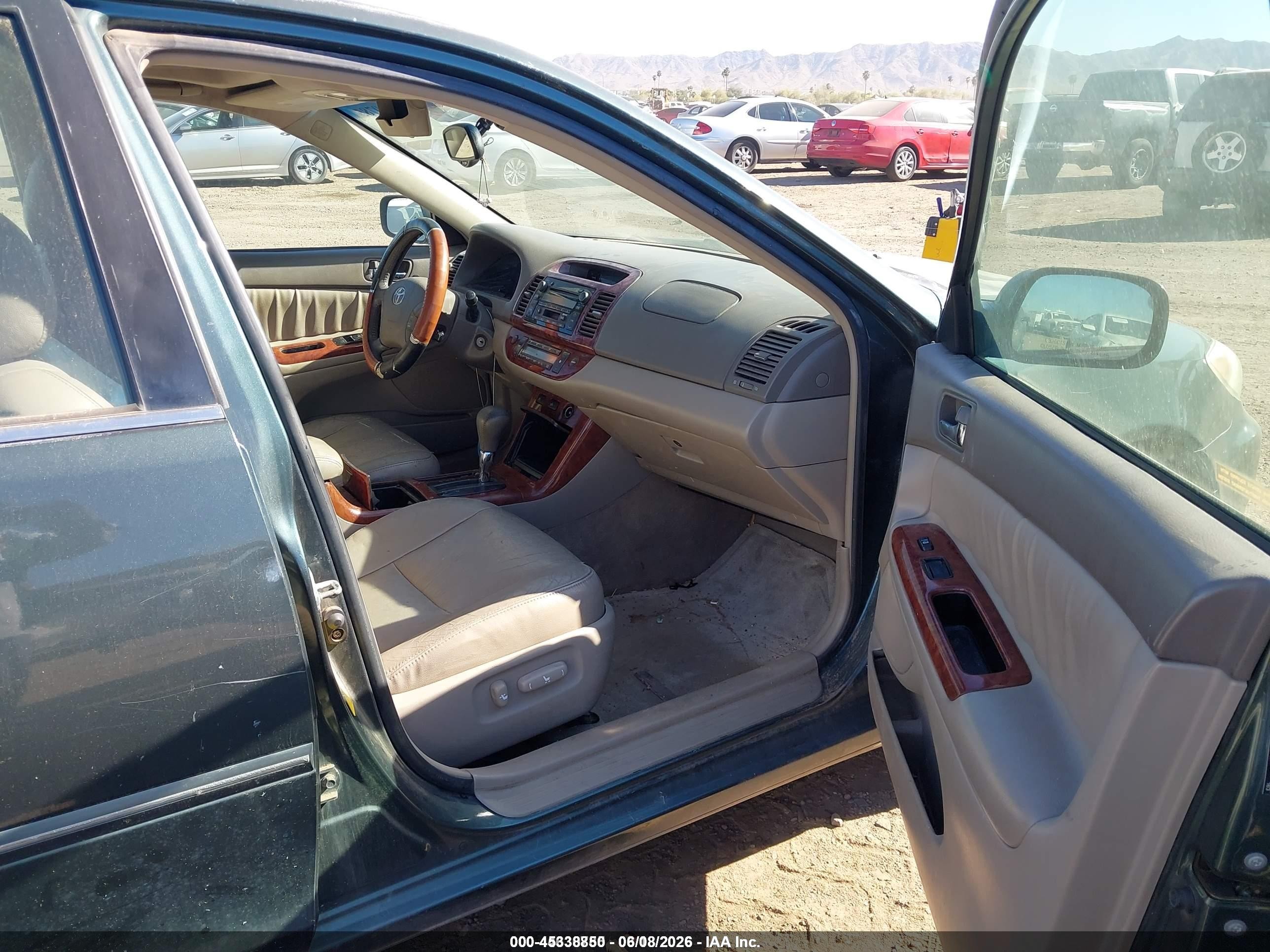 2005 Toyota Camry Xle V6 Green vin: 4T1BF30K55U099324