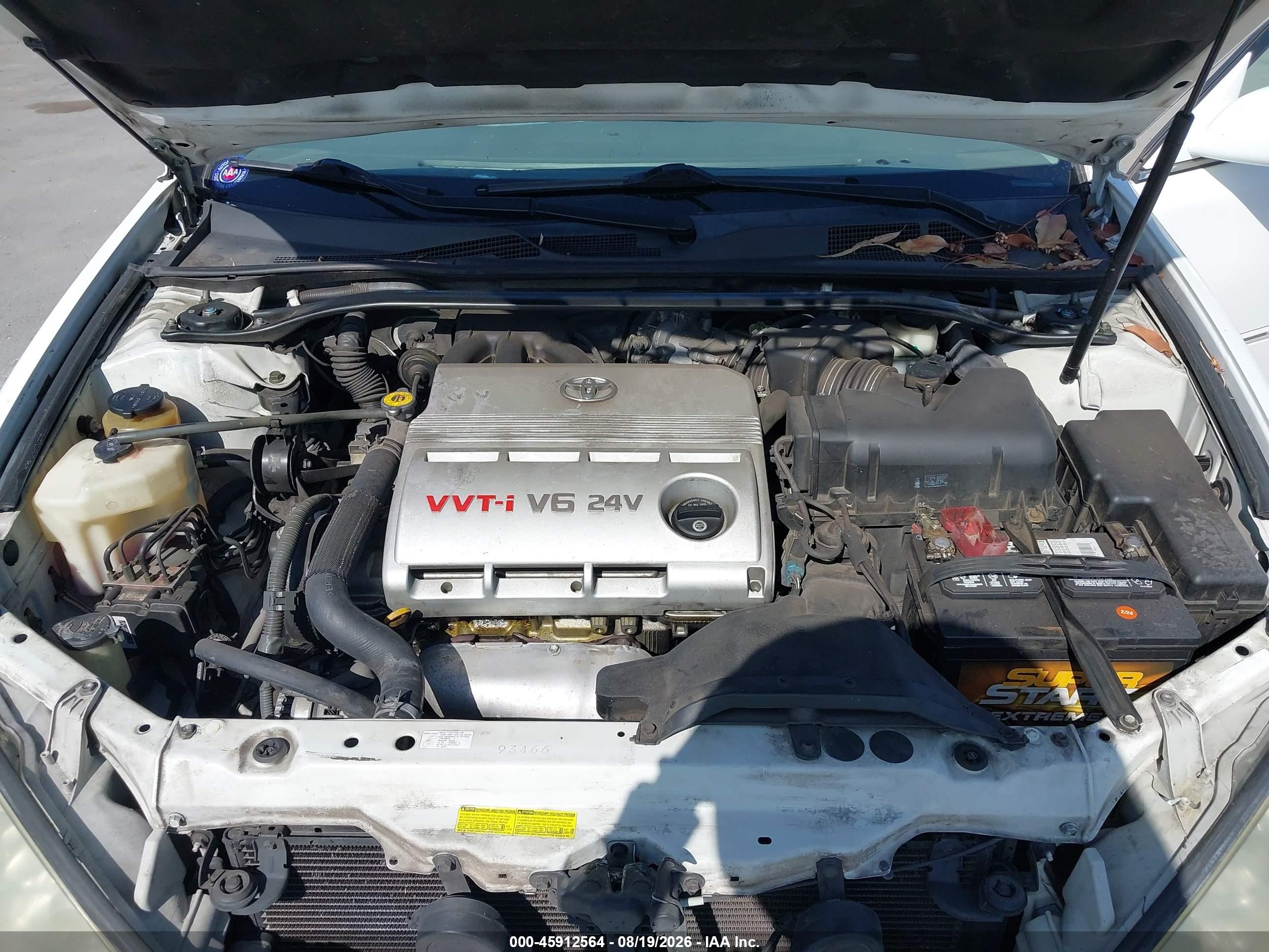 2005 Toyota Camry Xle V6 White vin: 4T1BF30K55U618100