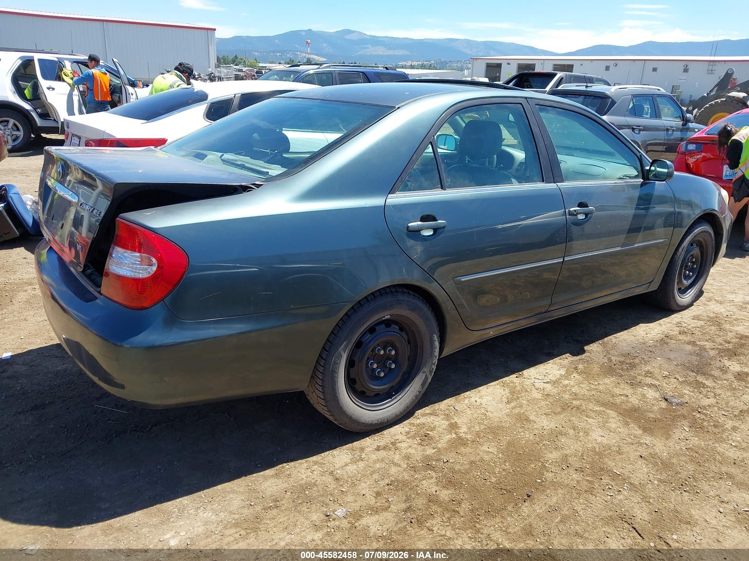 2002 Toyota Camry Xle Gray vin: 4T1BF30K62U521175