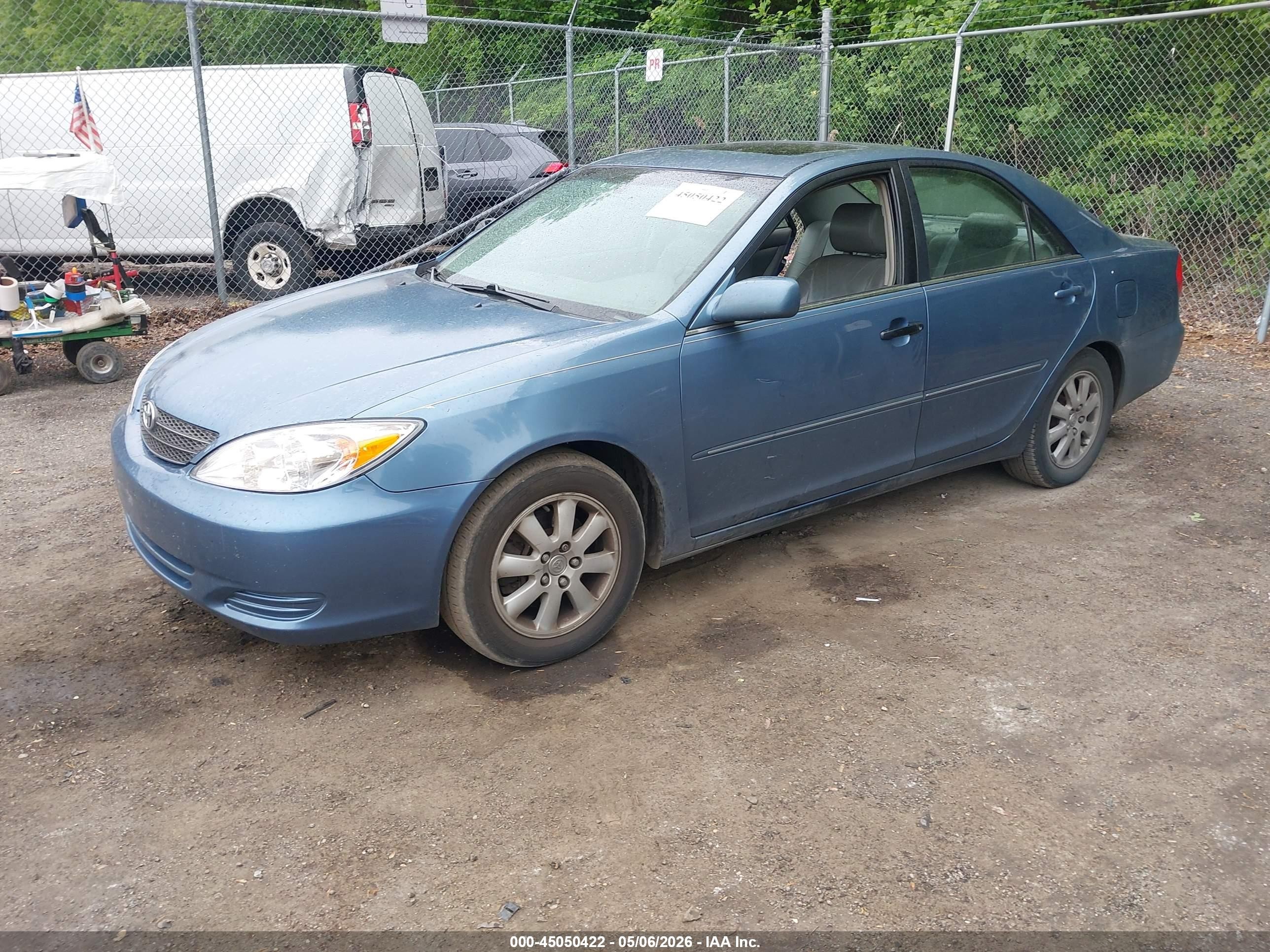 2002 Toyota Camry Xle V6 Blue vin: 4T1BF30K62U533004