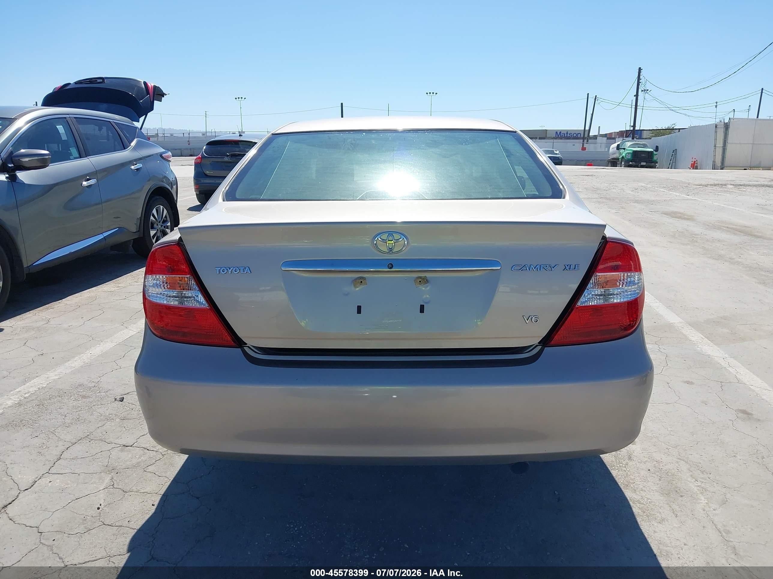 2004 Toyota Camry Xle V6 Beige vin: 4T1BF30K64U065181
