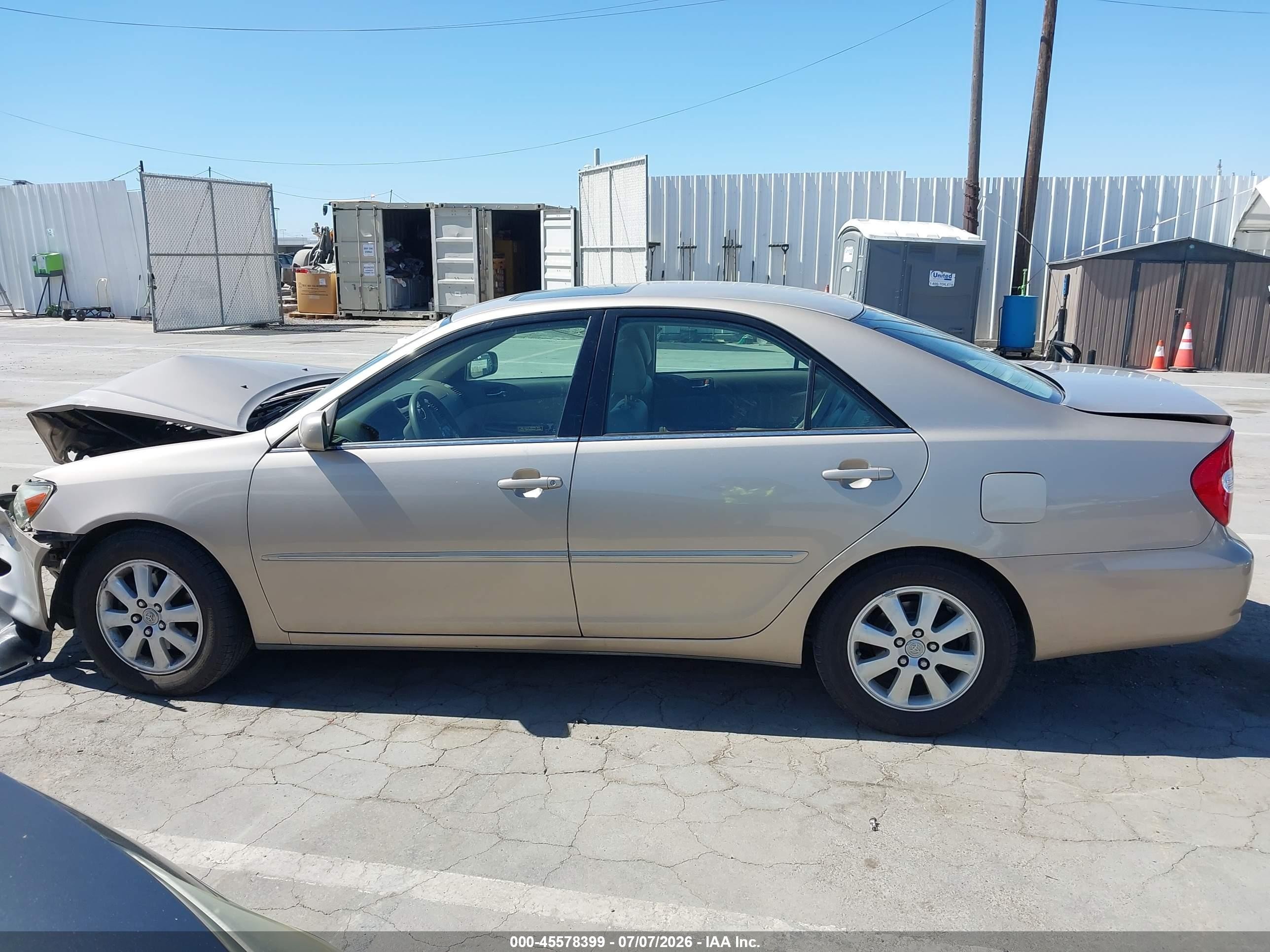 2004 Toyota Camry Xle V6 Beige vin: 4T1BF30K64U065181