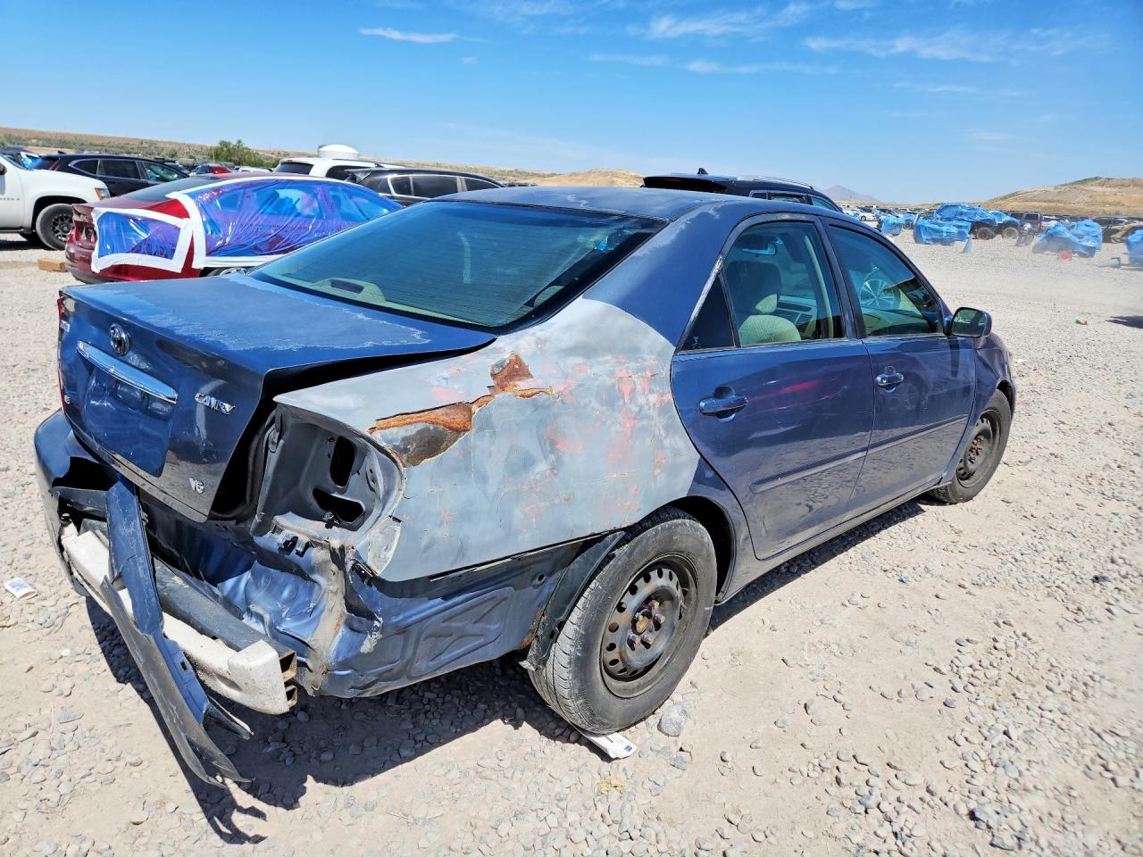 2004 Toyota Camry Le V6 Blue vin: 4T1BF30K64U570606