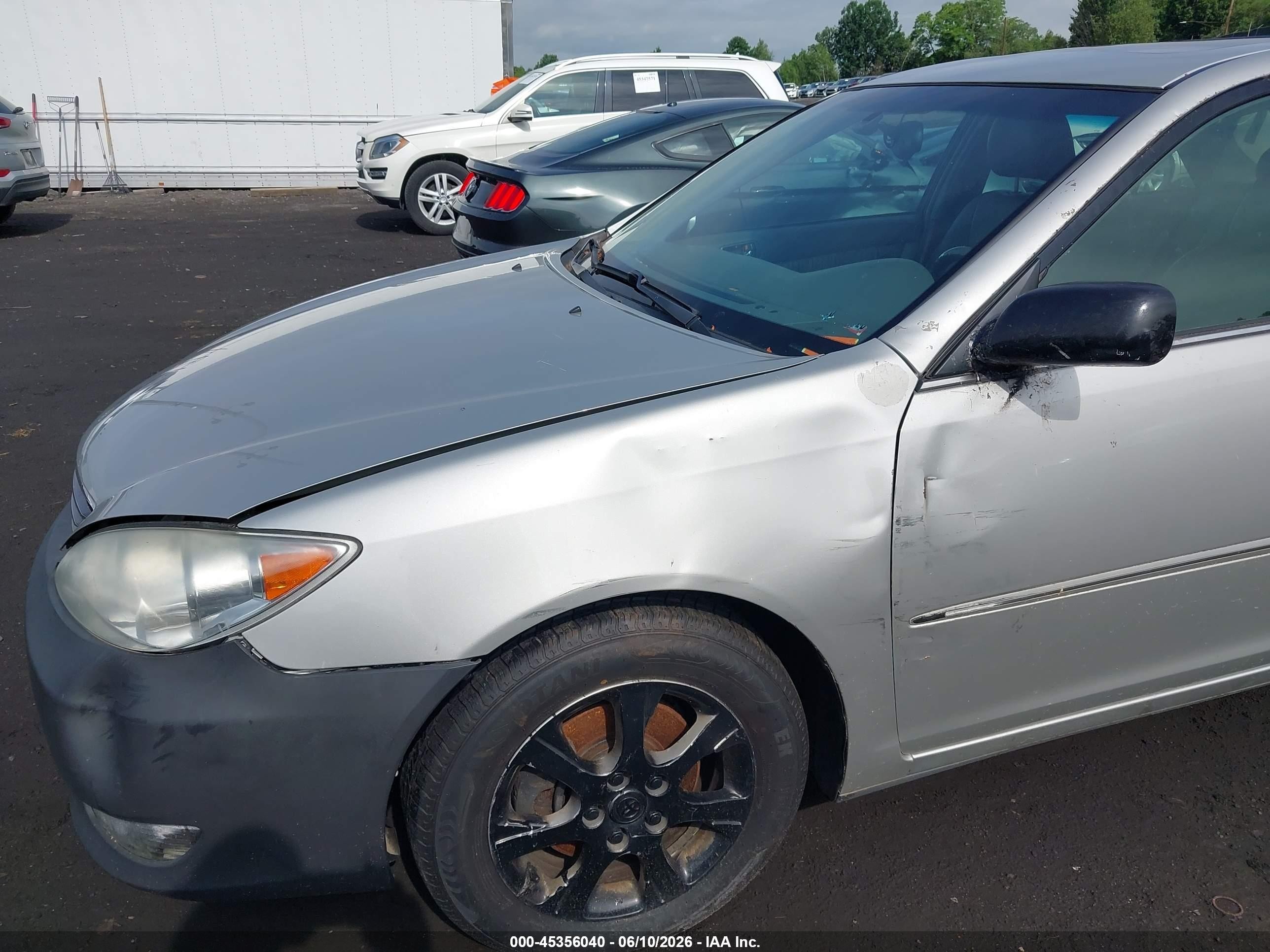 2005 Toyota Camry Xle V6 Серебряный vin: 4T1BF30K65U084184