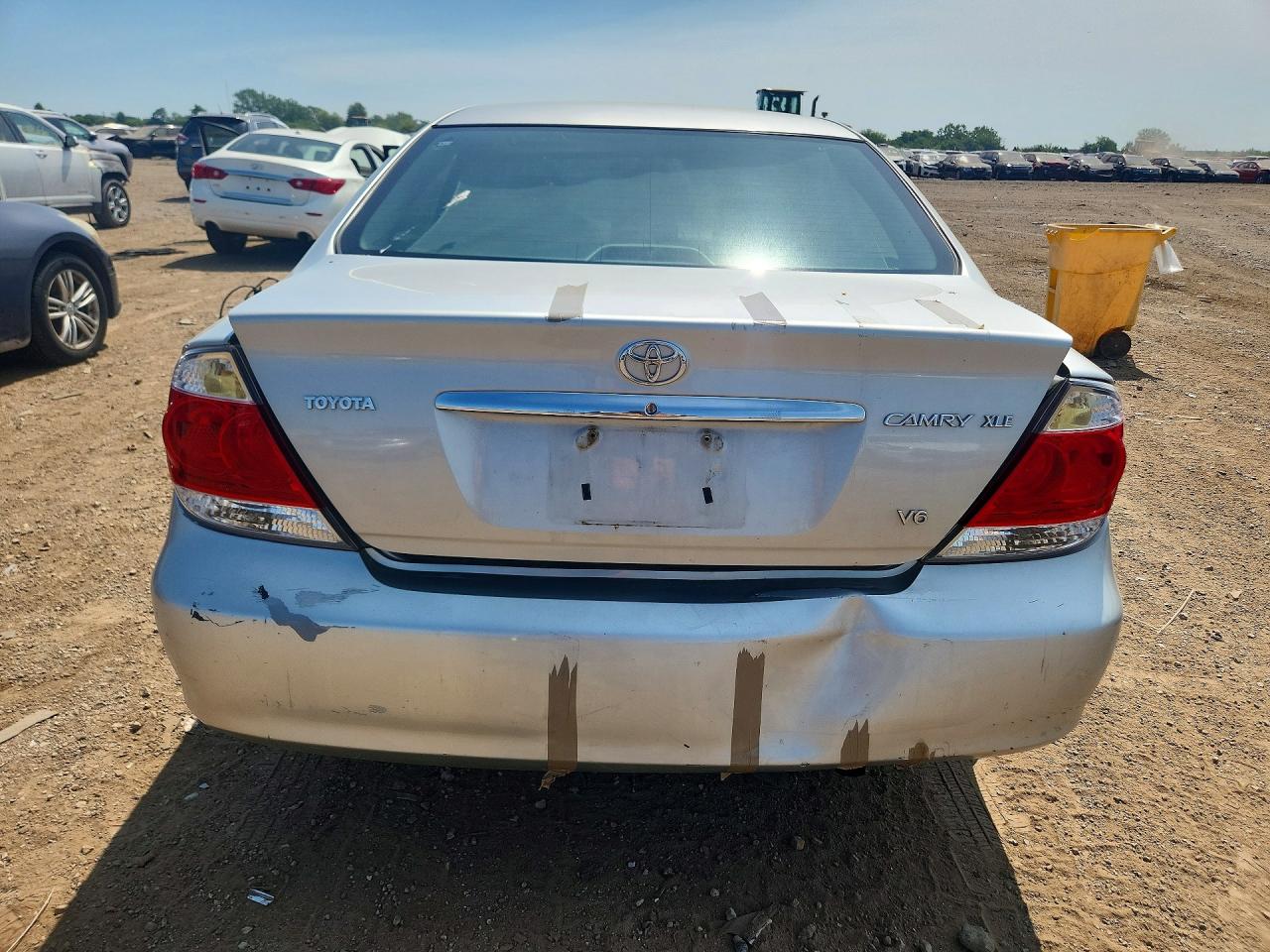 2005 Toyota Camry Xle V6 Silver vin: 4T1BF30K65U087893