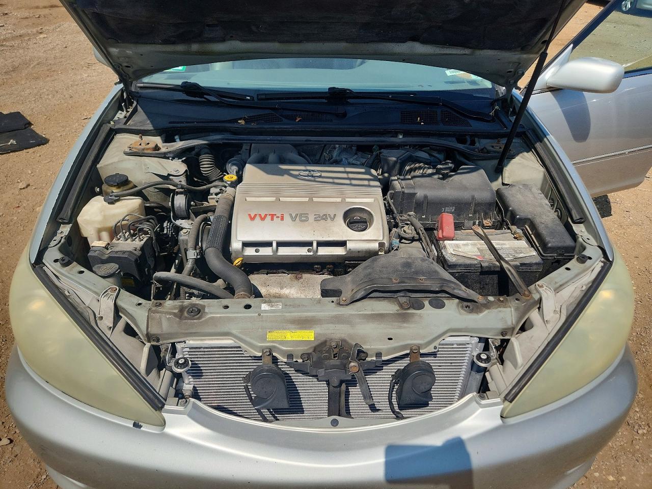 2005 Toyota Camry Xle V6 Silver vin: 4T1BF30K65U087893