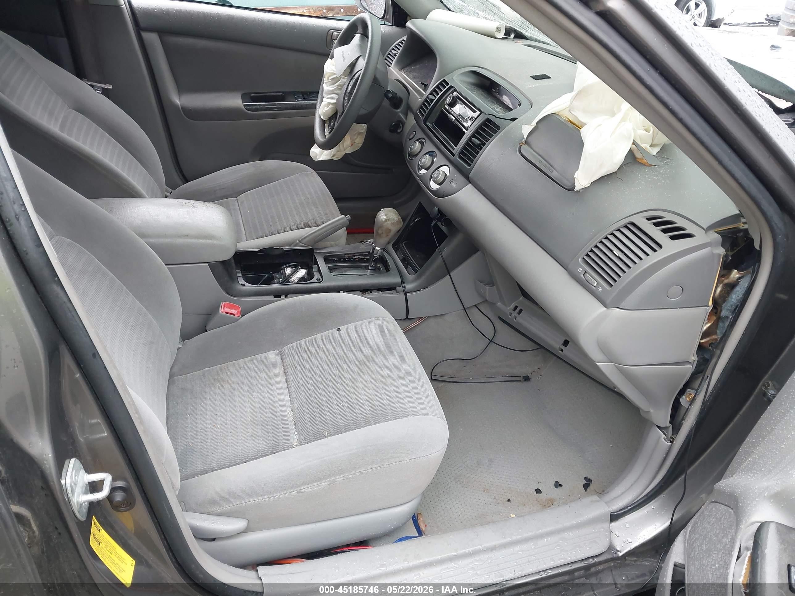 2005 Toyota Camry Le V6 Gray vin: 4T1BF30K65U595264
