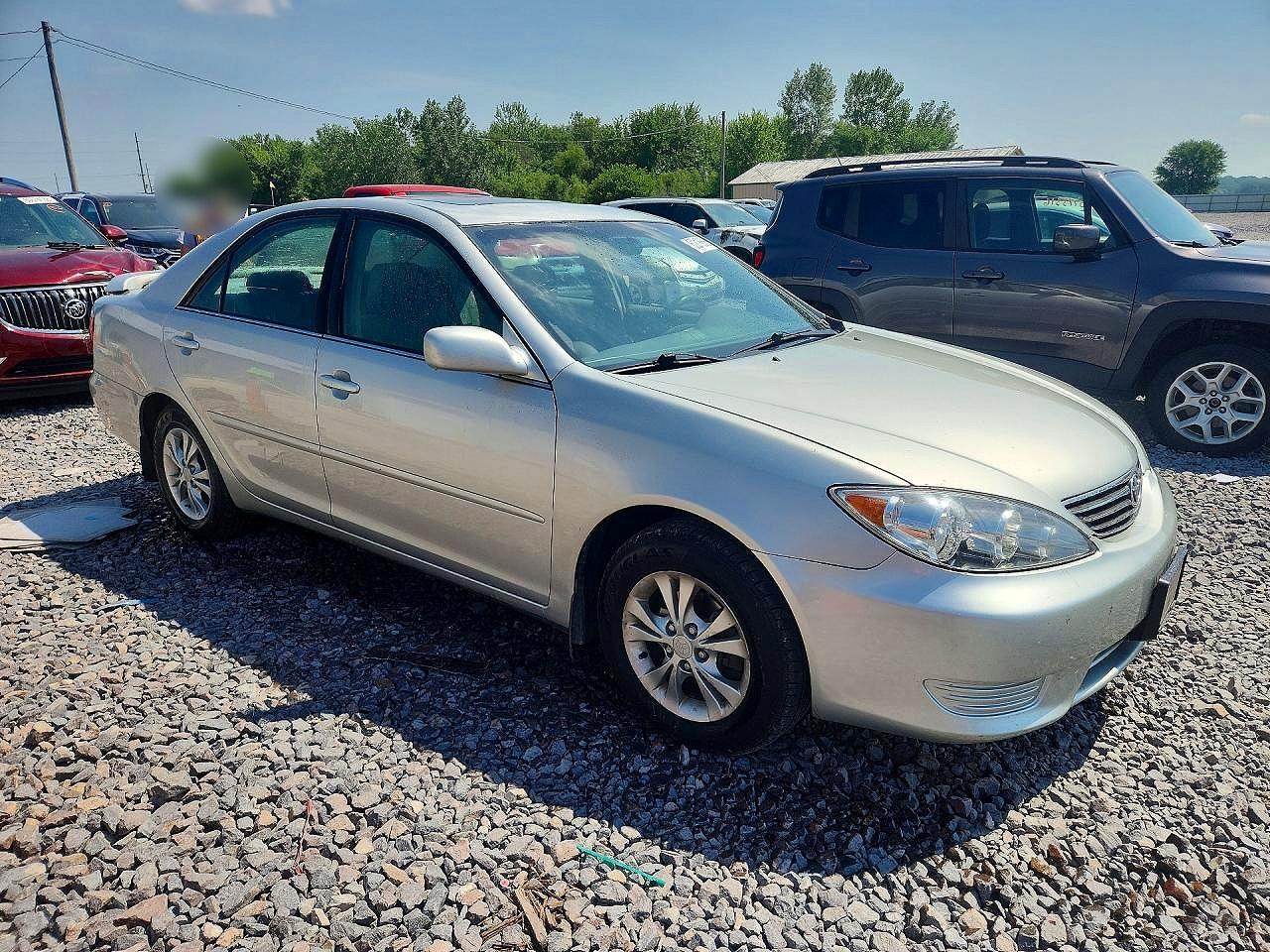 2005 Toyota Camry Le V6 Silver vin: 4T1BF30K65U620194