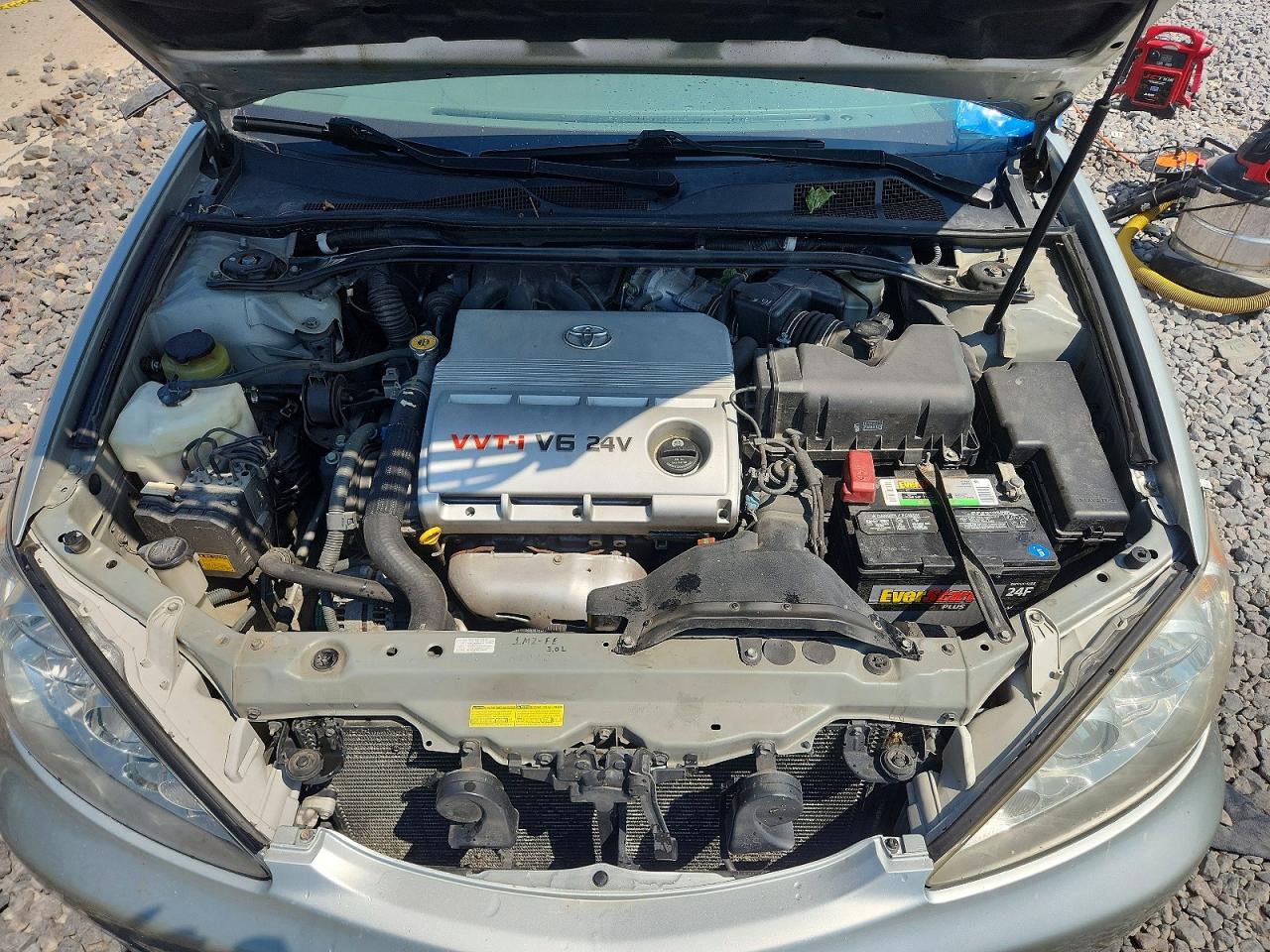 2005 Toyota Camry Le V6 Silver vin: 4T1BF30K65U620194