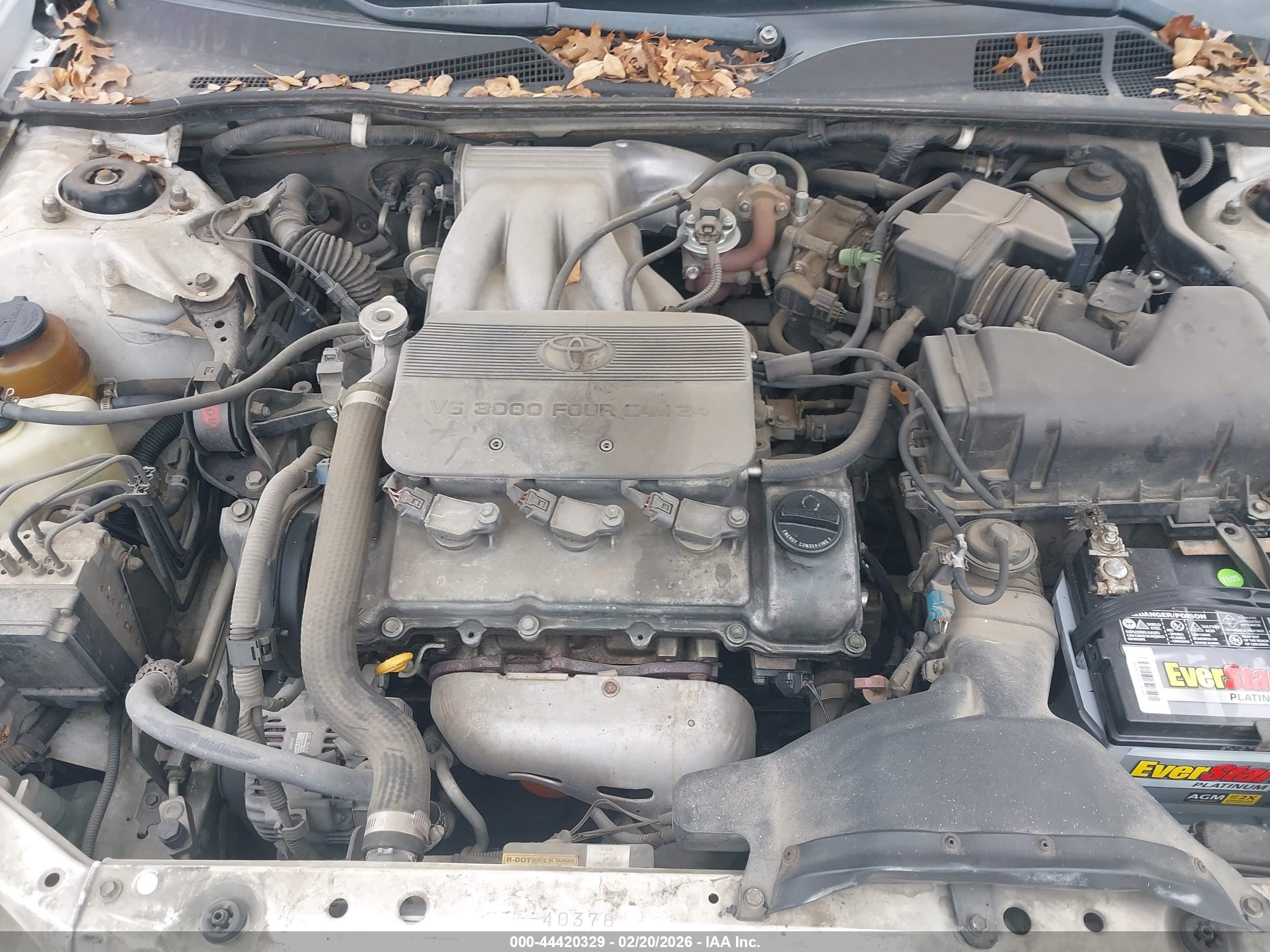2002 Toyota Camry Xle V6 White vin: 4T1BF30K72U030503
