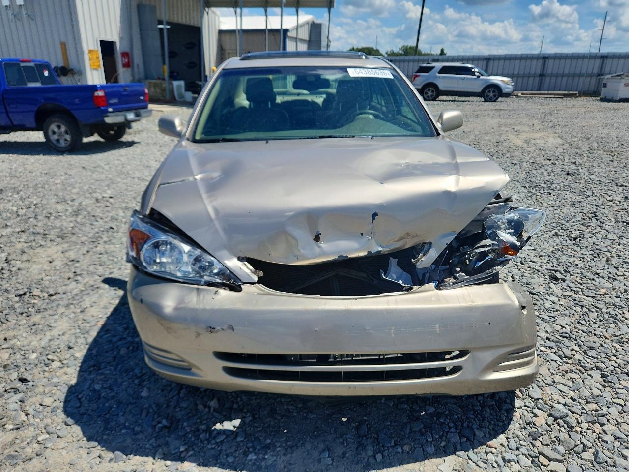 2002 Toyota Camry Xle V6 Gold vin: 4T1BF30K72U533366
