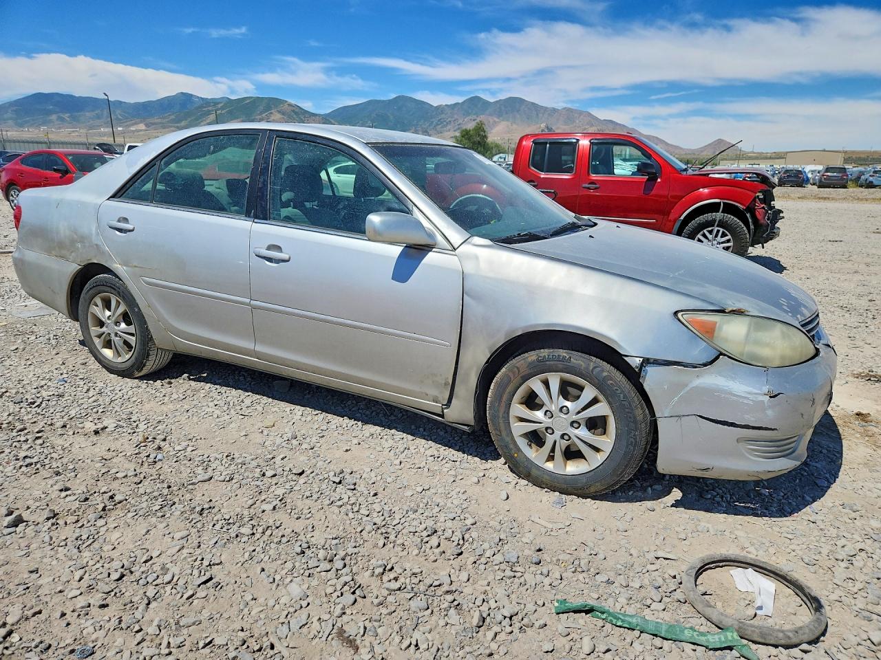2005 Toyota Camry Le V6 Silver vin: 4T1BF30K75U110436
