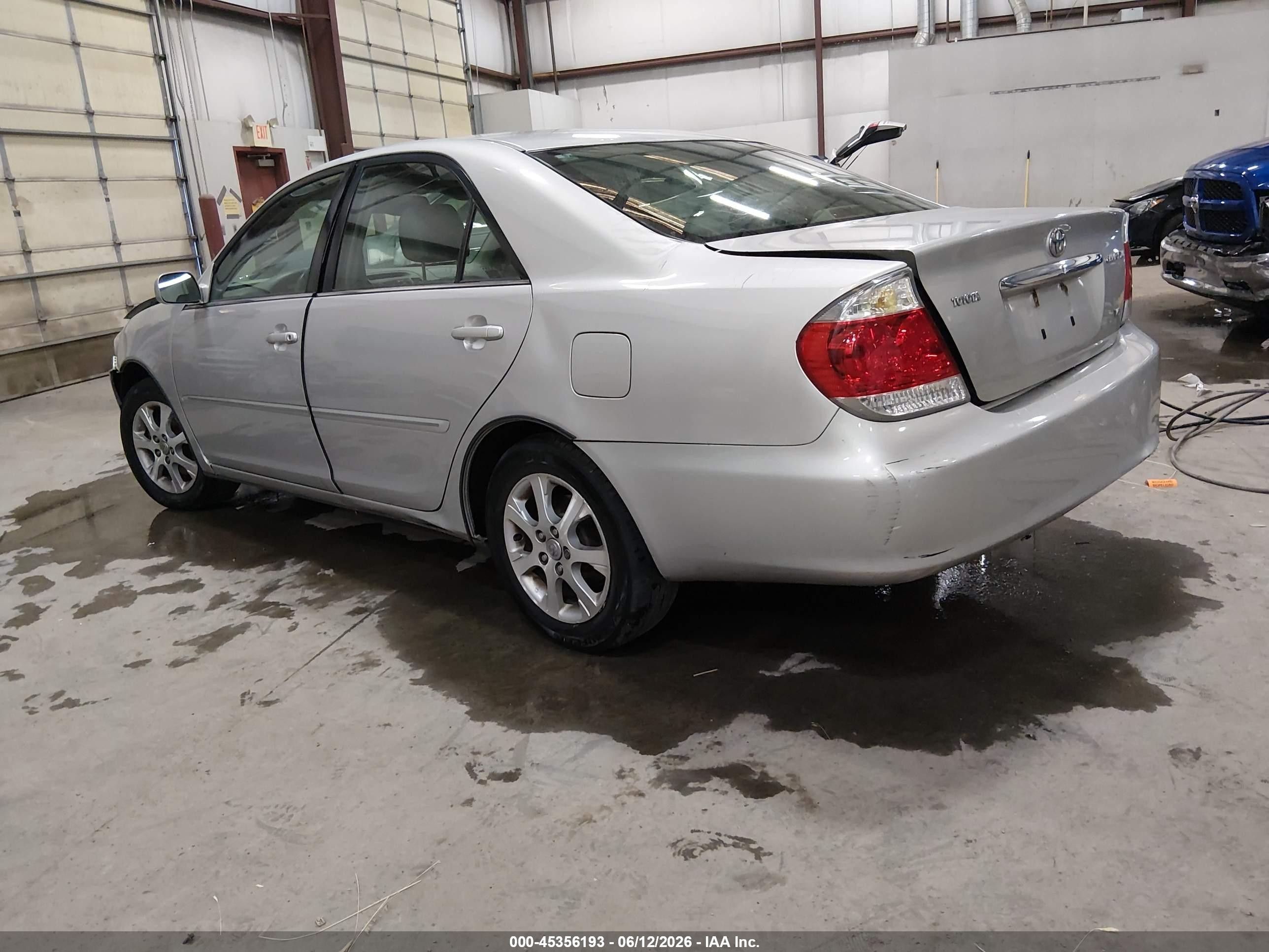 2005 Toyota Camry Xle V6 Silver vin: 4T1BF30K75U606613