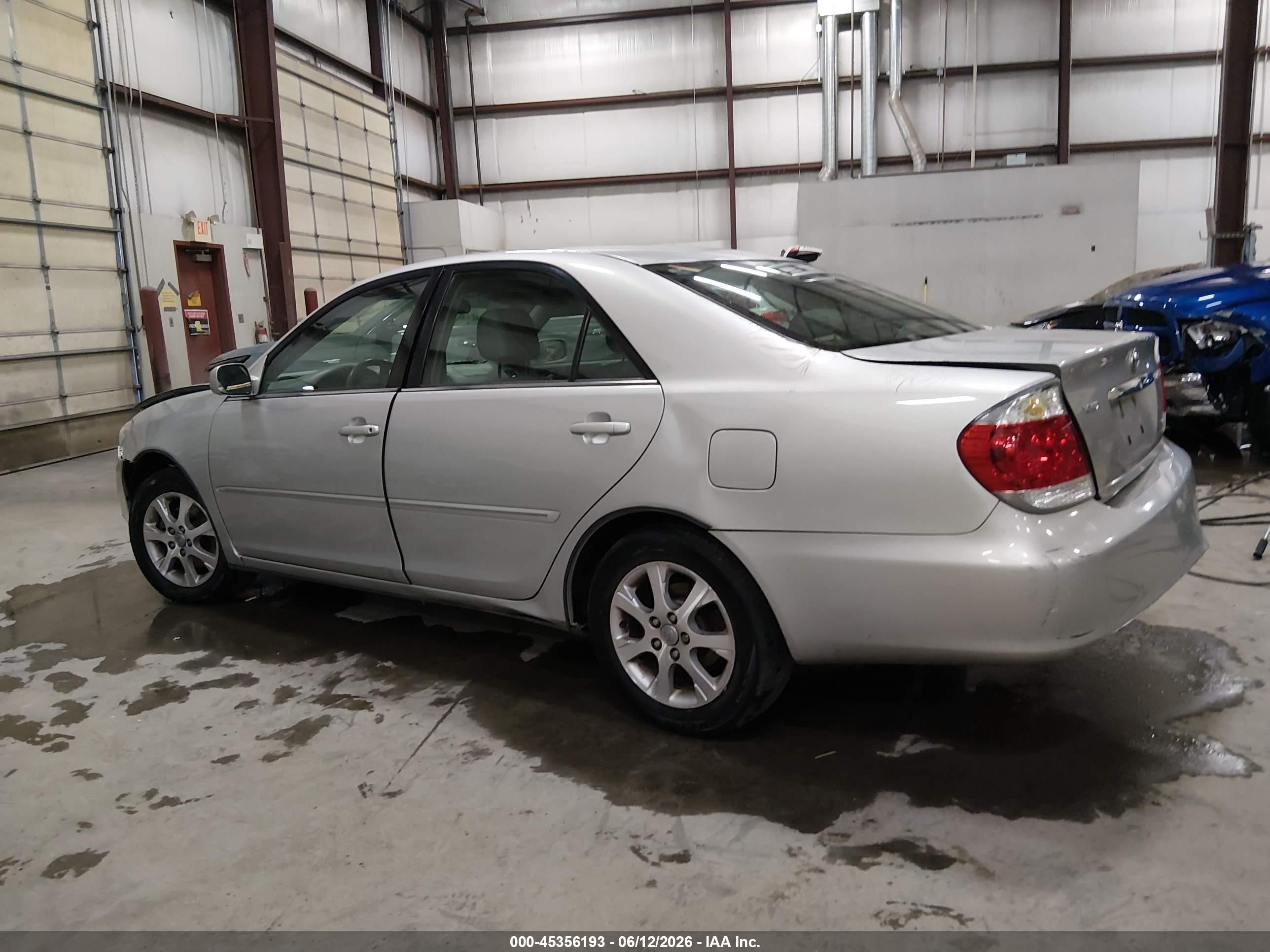2005 Toyota Camry Xle V6 Silver vin: 4T1BF30K75U606613
