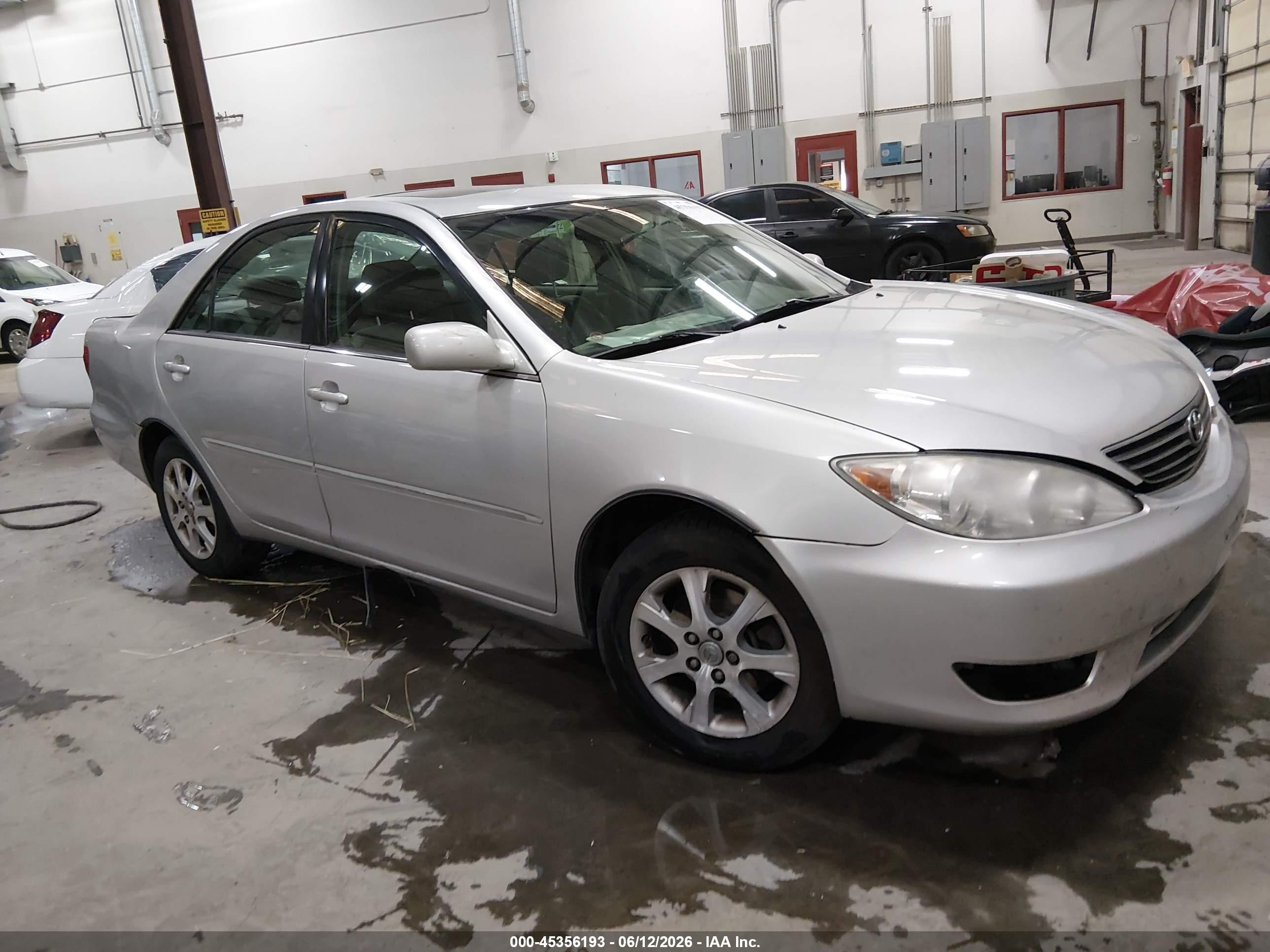 2005 Toyota Camry Xle V6 Silver vin: 4T1BF30K75U606613