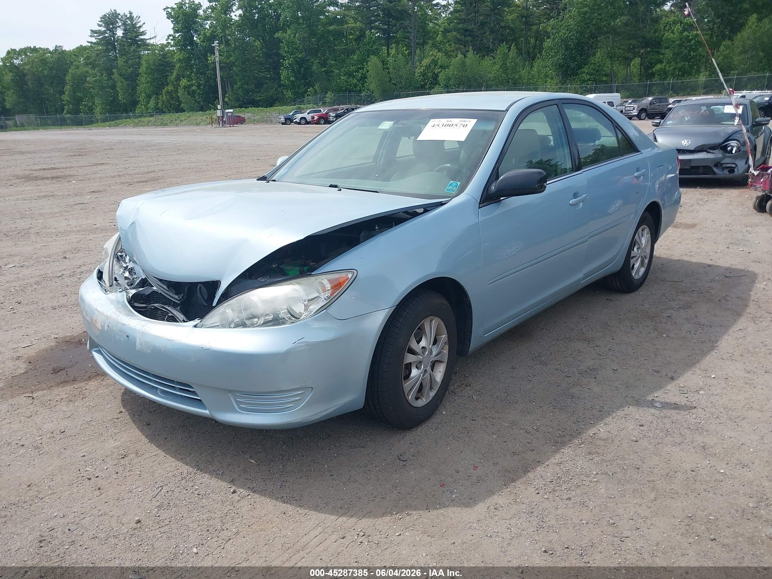 2005 Toyota Camry Le V6 Light Blue vin: 4T1BF30K75U618261