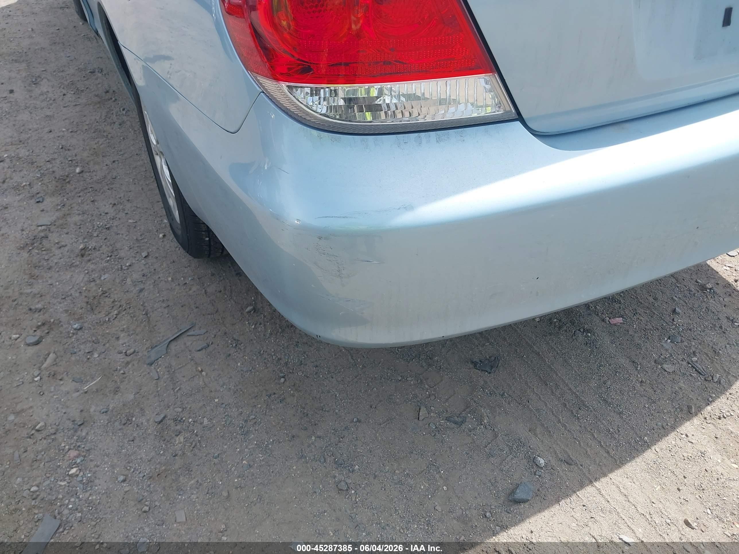 2005 Toyota Camry Le V6 Light Blue vin: 4T1BF30K75U618261