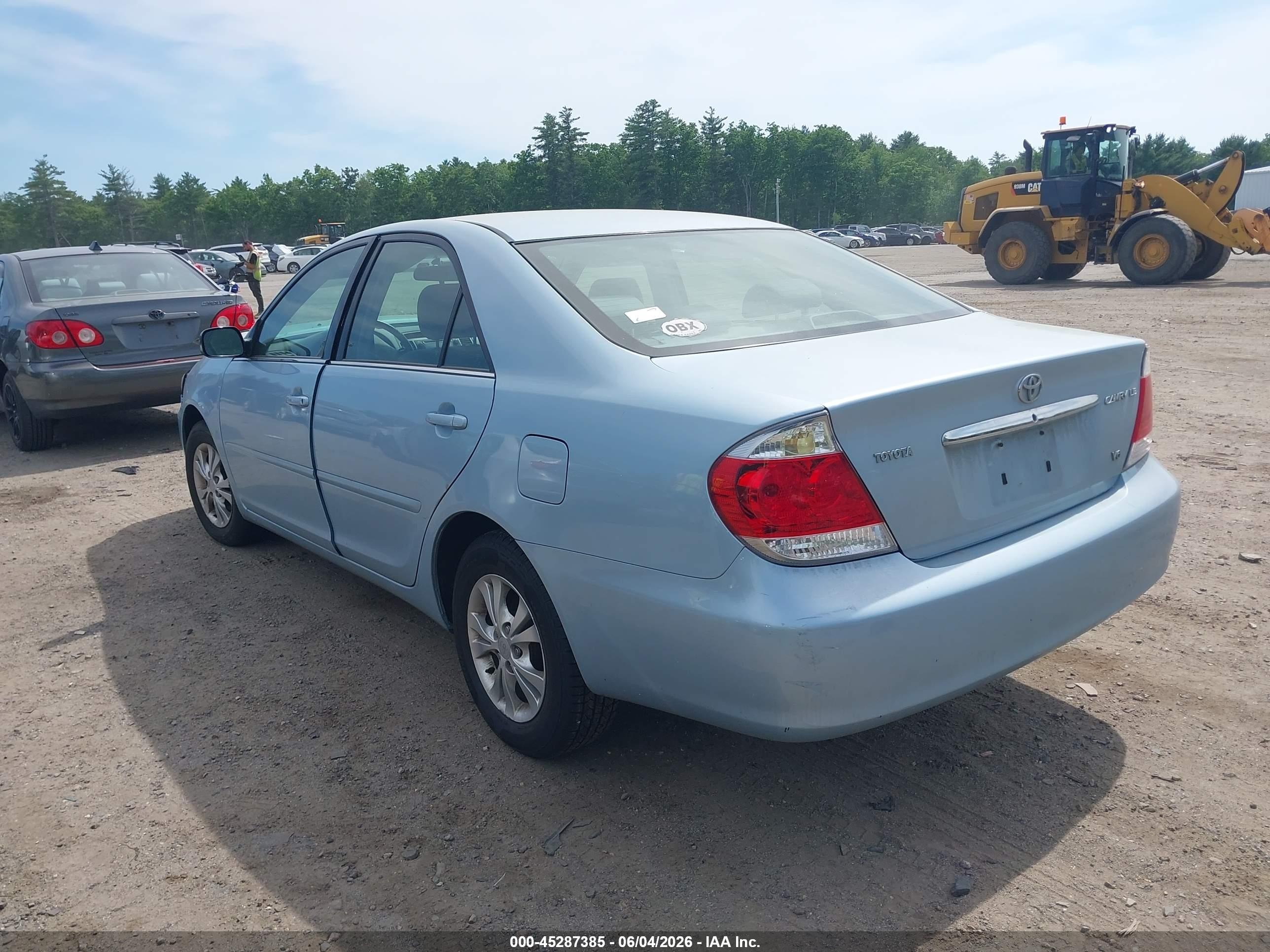 2005 Toyota Camry Le V6 Light Blue vin: 4T1BF30K75U618261