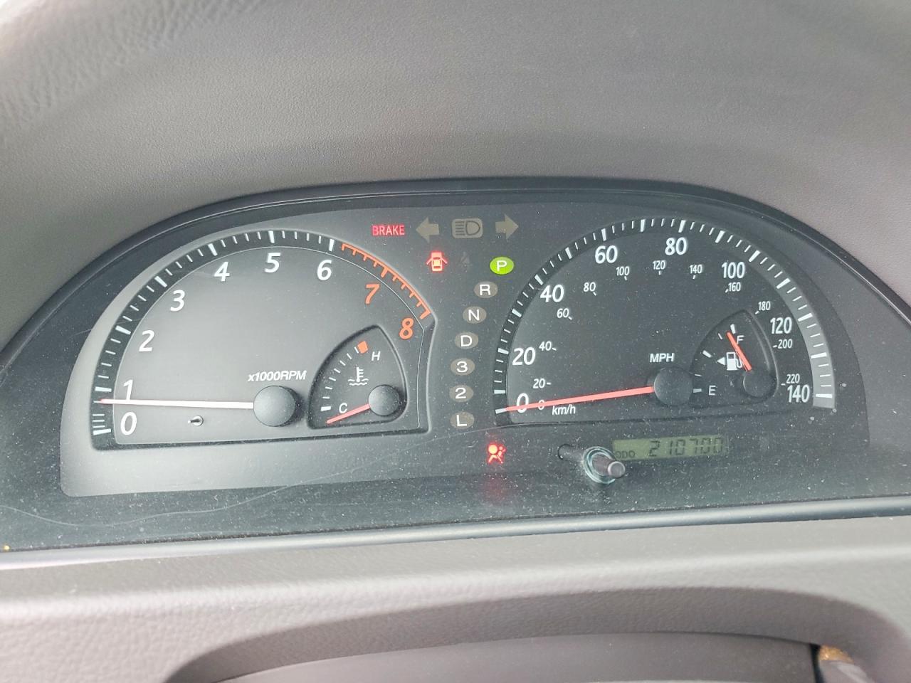 2003 Toyota Camry Xle V6 White vin: 4T1BF30K83U054410