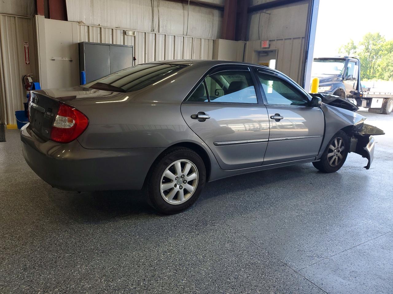 2003 Toyota Camry Xle V6 Gray vin: 4T1BF30K83U552834