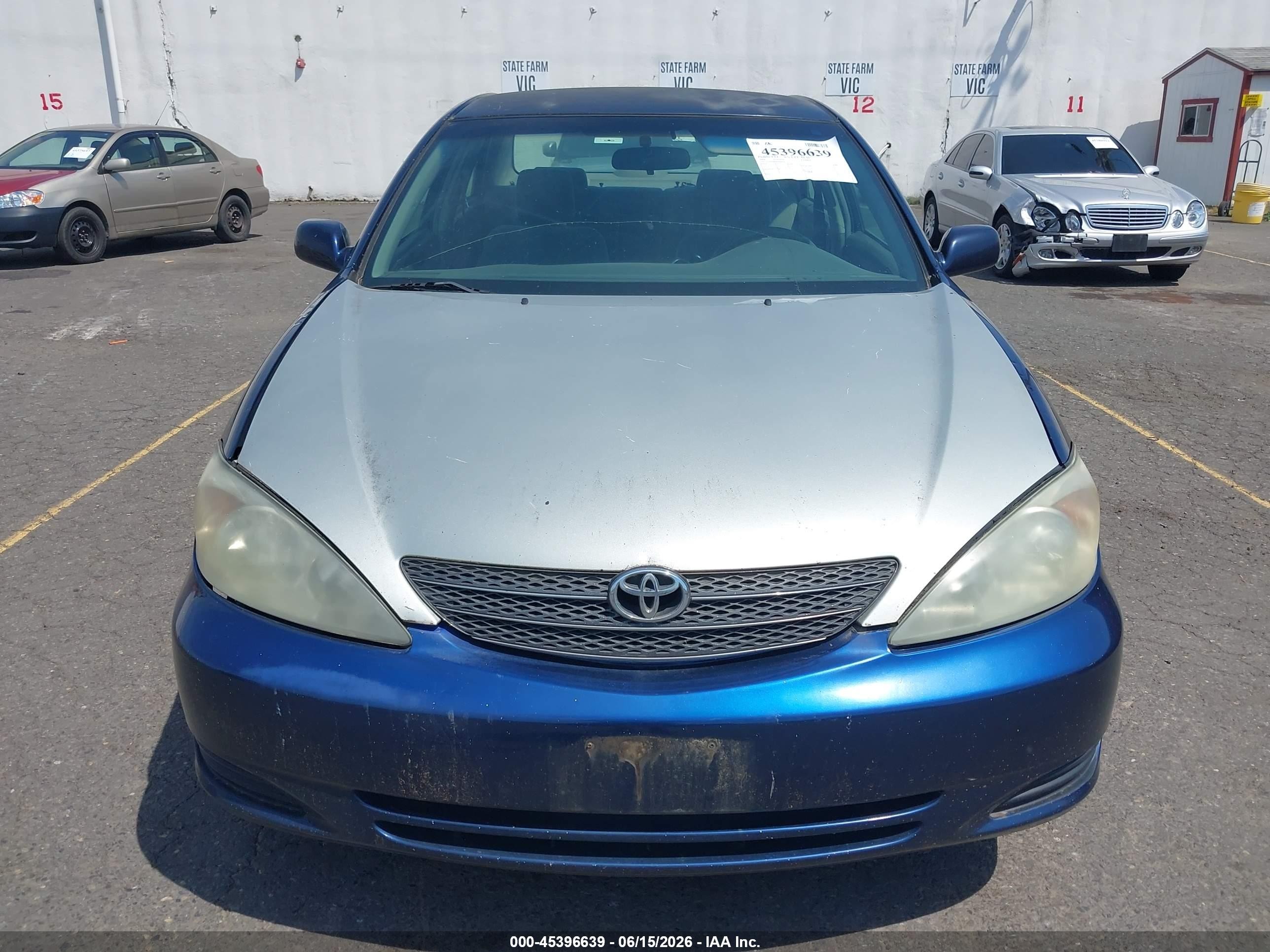 2004 Toyota Camry Le V6 Синий vin: 4T1BF30K84U064551