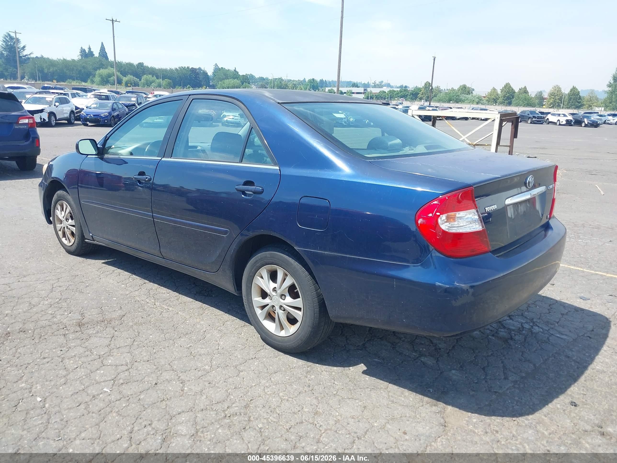 2004 Toyota Camry Le V6 Синий vin: 4T1BF30K84U064551