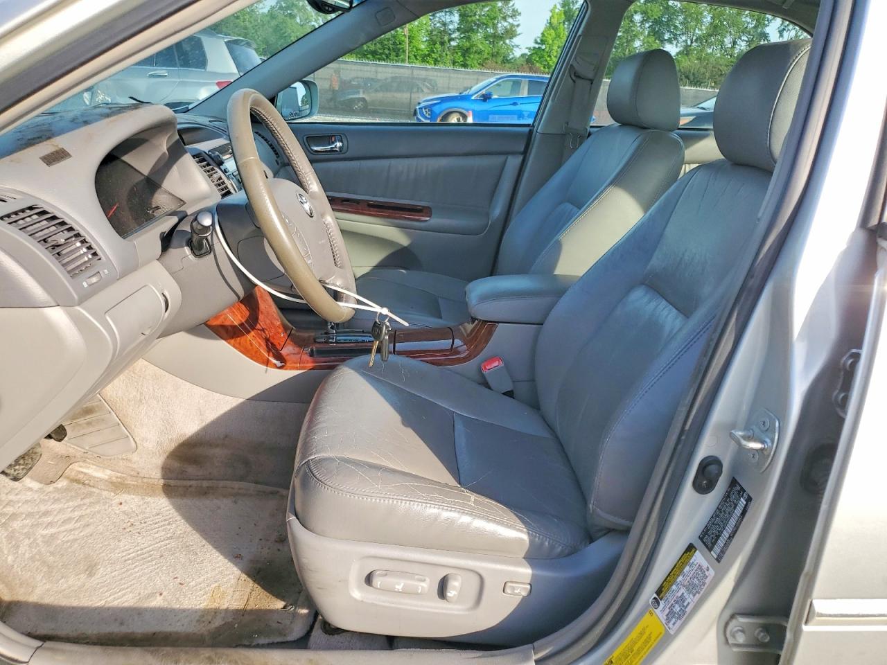 2005 Toyota Camry Xle V6 Silver vin: 4T1BF30K85U093940