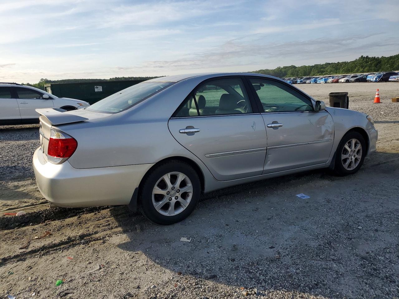 2005 Toyota Camry Xle V6 Silver vin: 4T1BF30K85U093940
