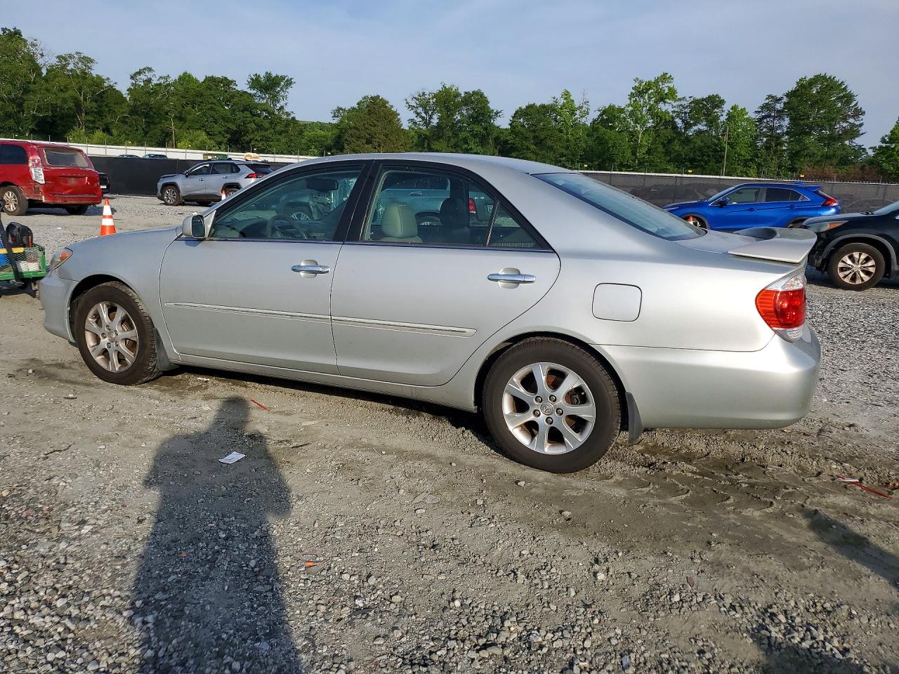 2005 Toyota Camry Xle V6 Silver vin: 4T1BF30K85U093940