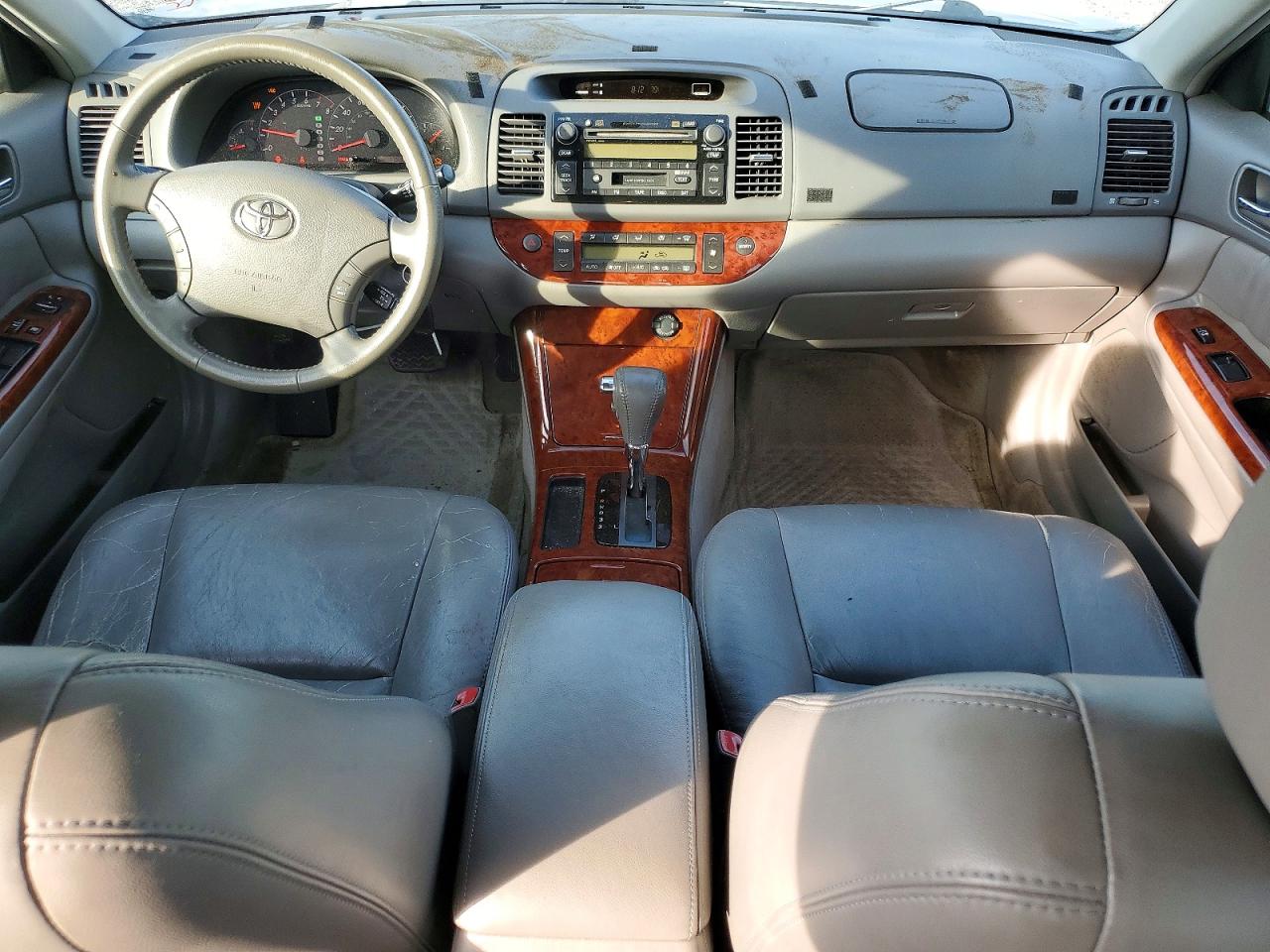 2005 Toyota Camry Xle V6 Silver vin: 4T1BF30K85U093940