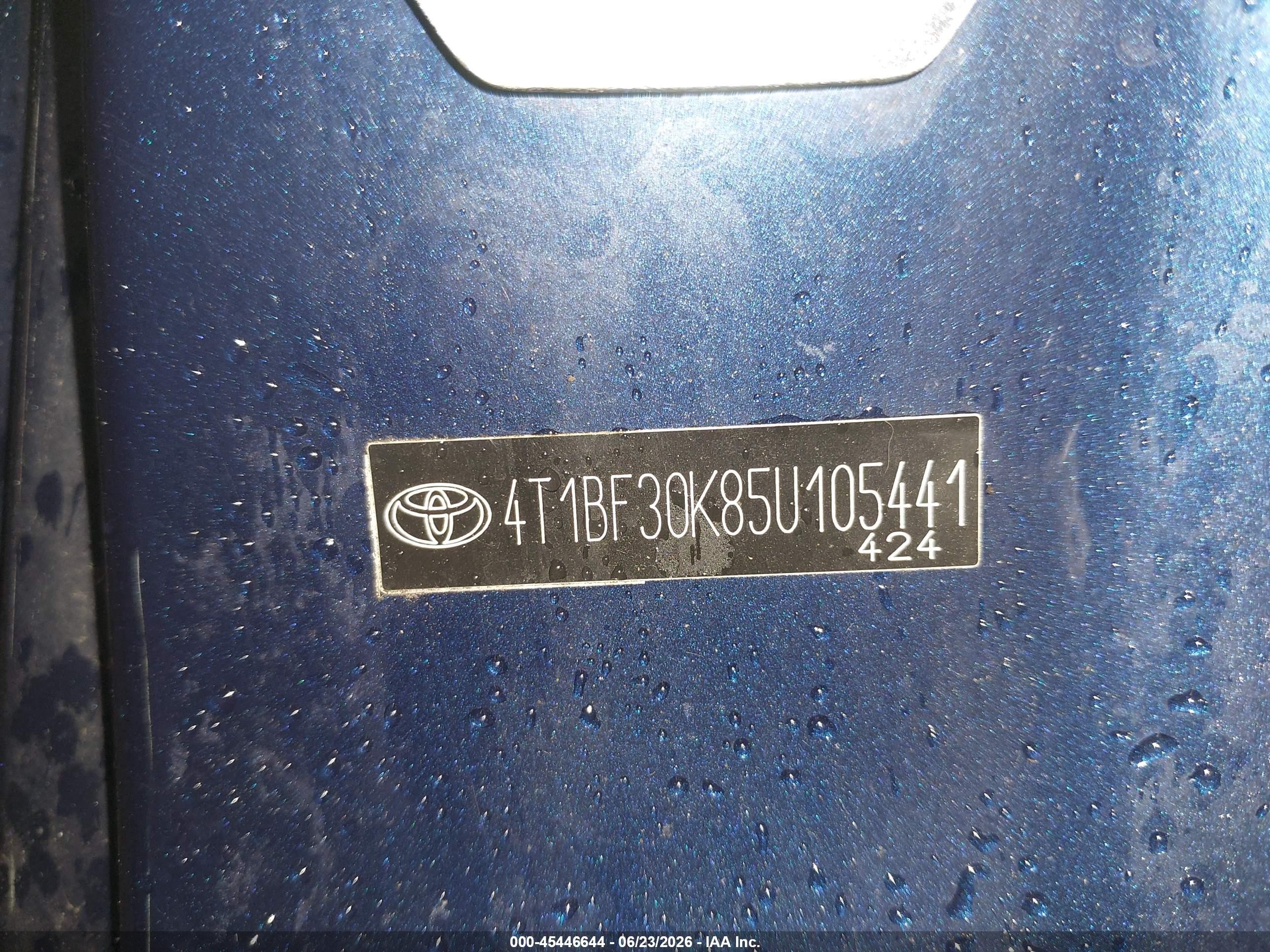 2005 Toyota Camry Xle V6 Dark Blue vin: 4T1BF30K85U105441