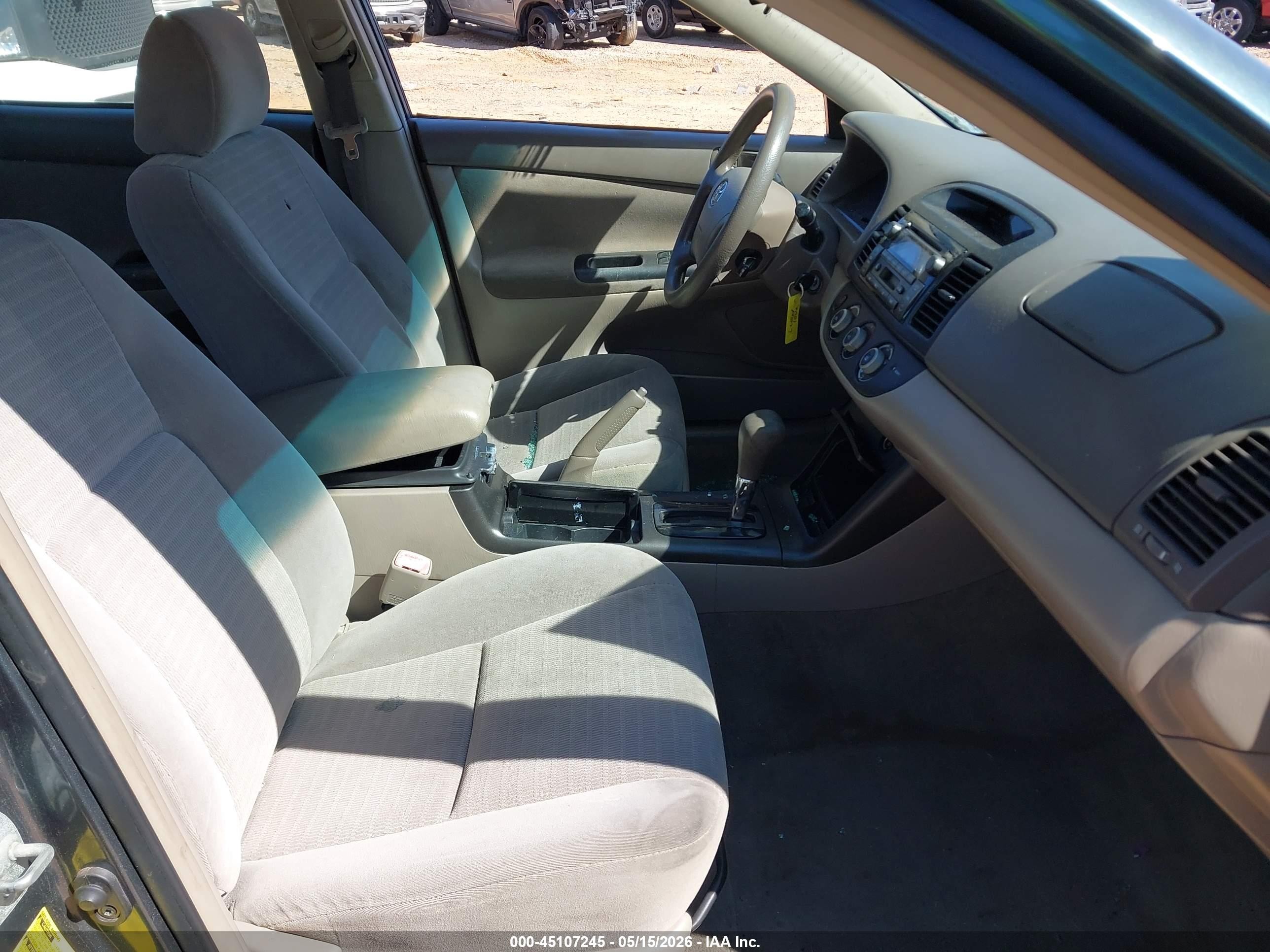 2005 Toyota Camry Le V6 Зеленый vin: 4T1BF30K85U110820