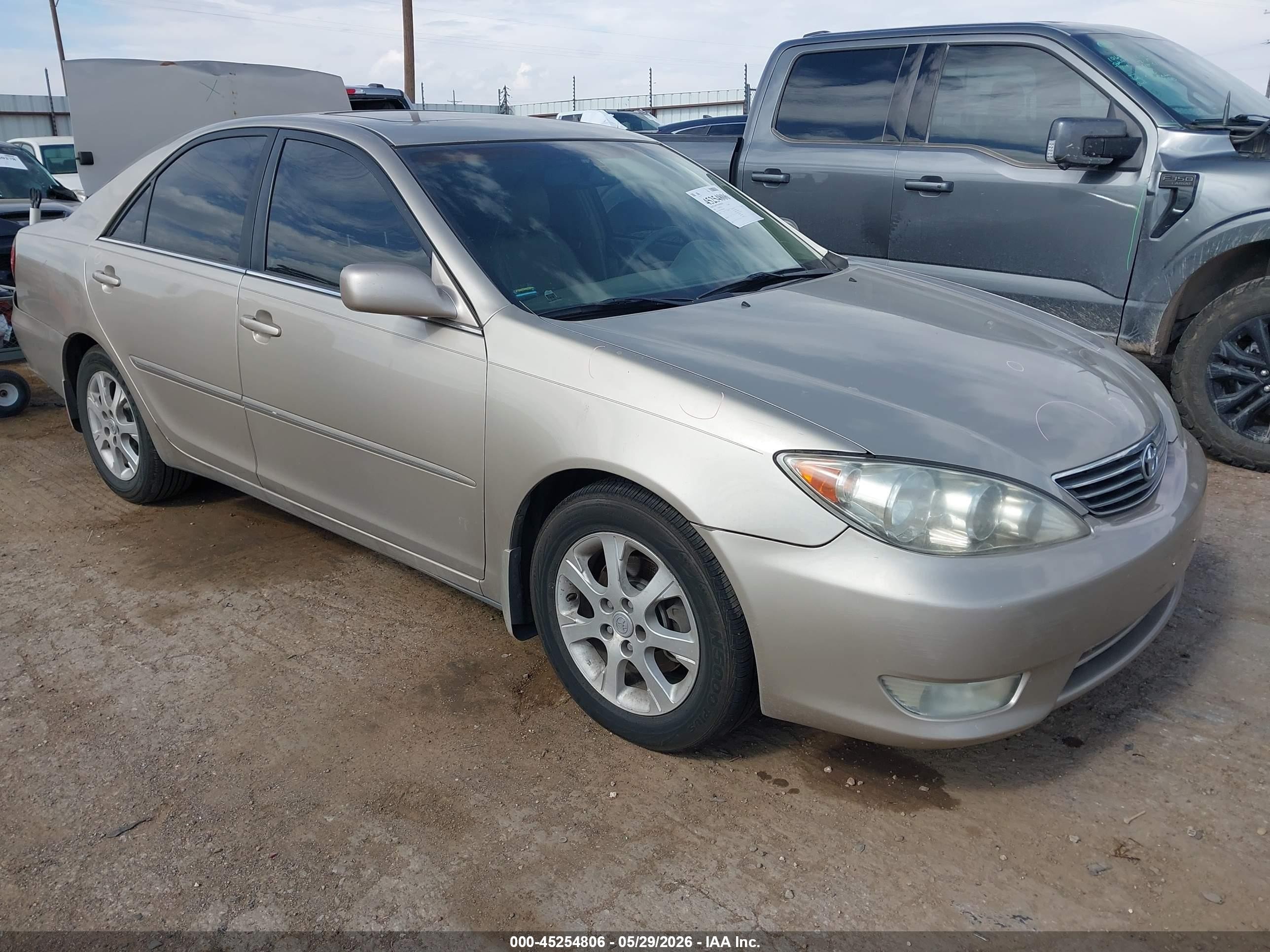 2006 Toyota Camry Xle V6 Бежевый vin: 4T1BF30K86U628640