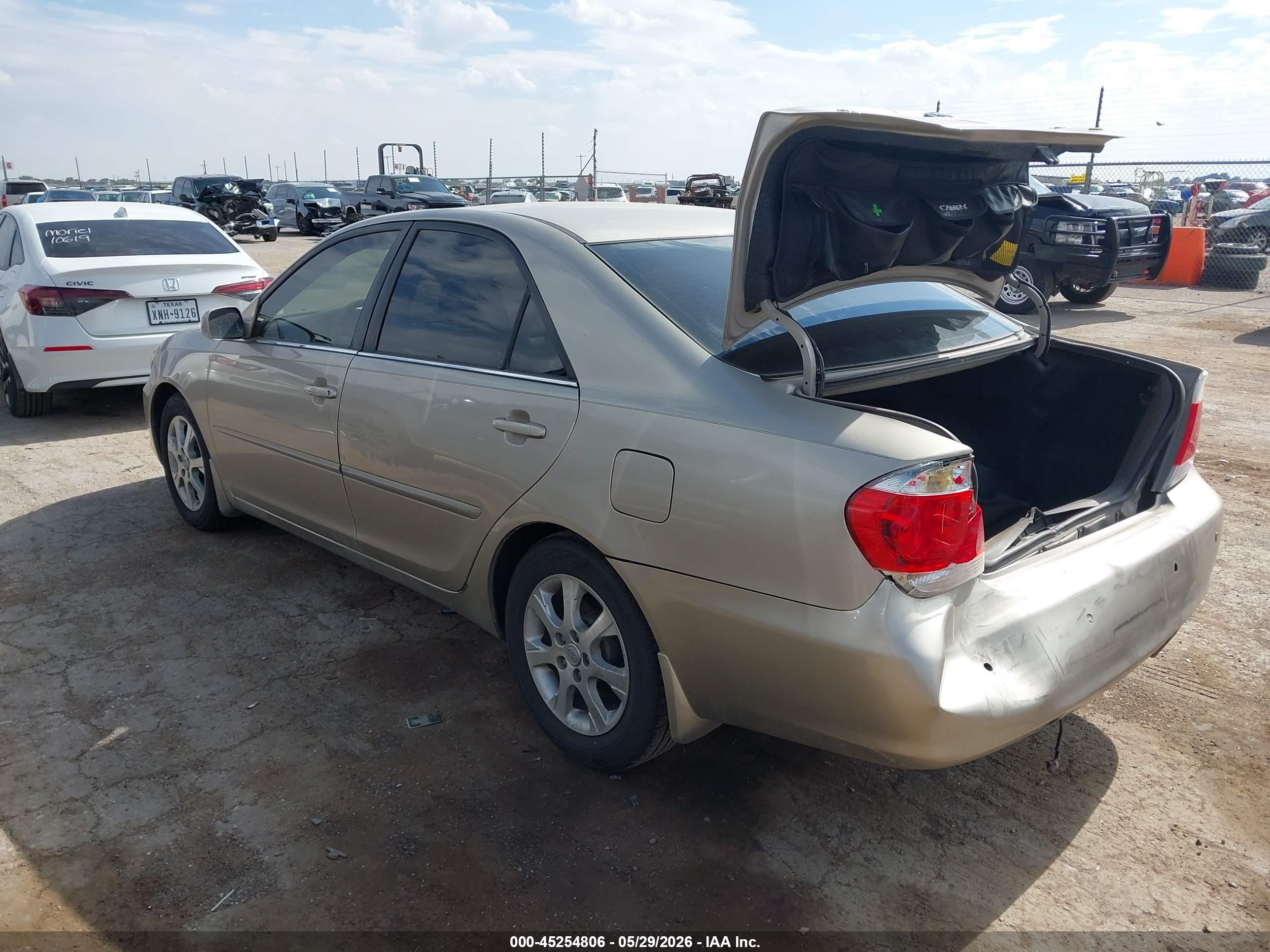 2006 Toyota Camry Xle V6 Бежевый vin: 4T1BF30K86U628640