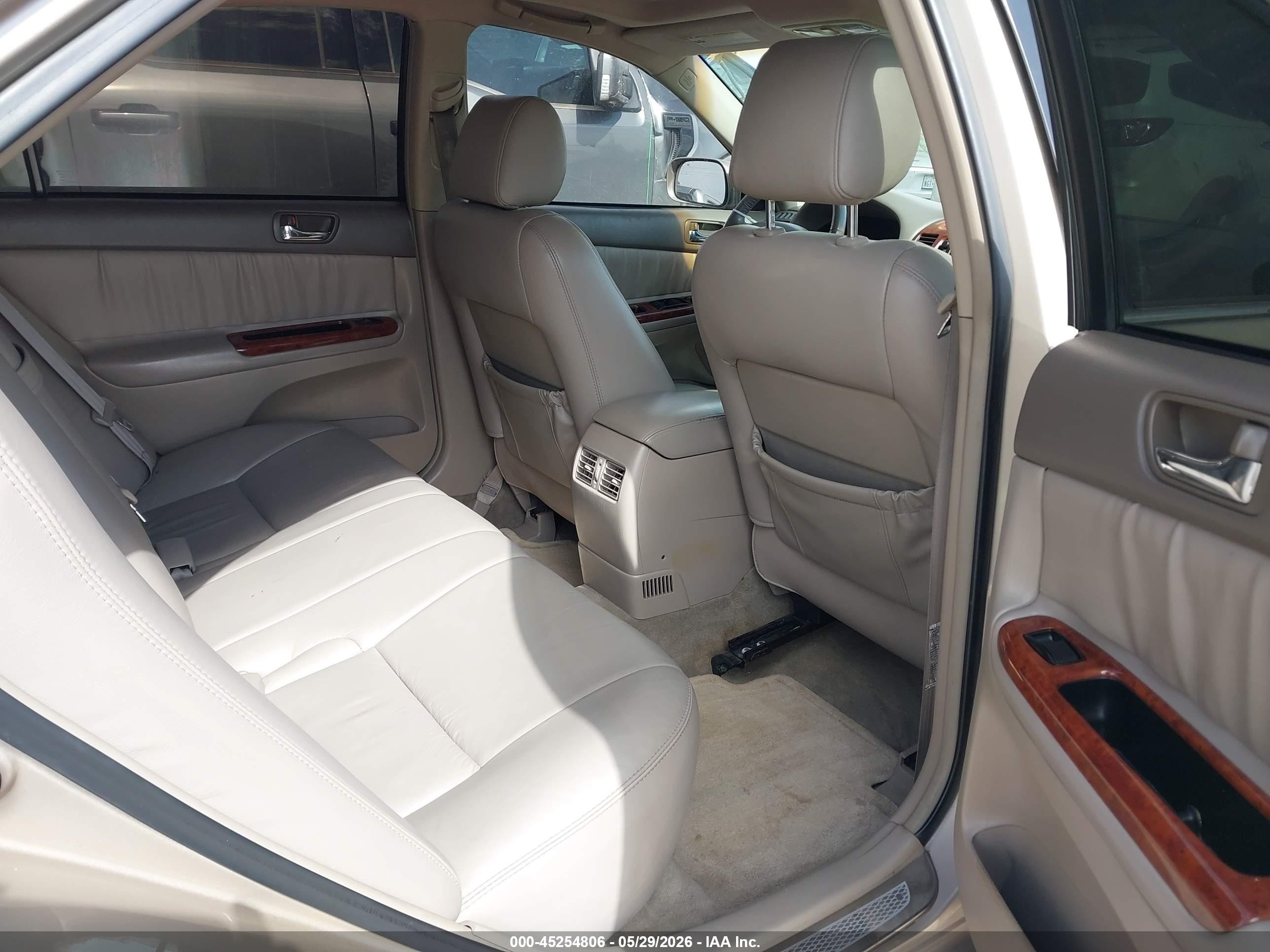 2006 Toyota Camry Xle V6 Бежевый vin: 4T1BF30K86U628640