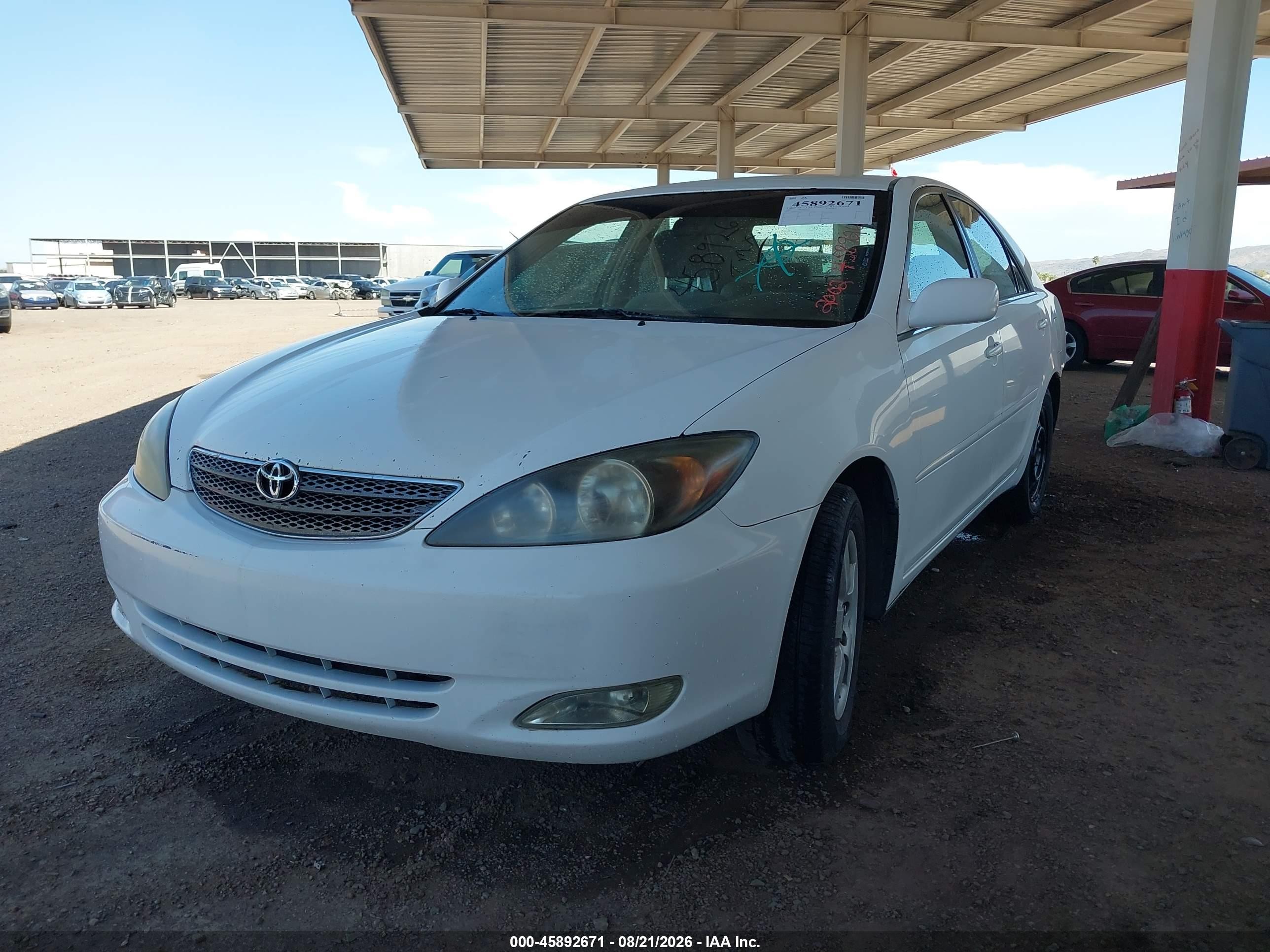 2002 Toyota Camry Se White vin: 4T1BF30K92U019308