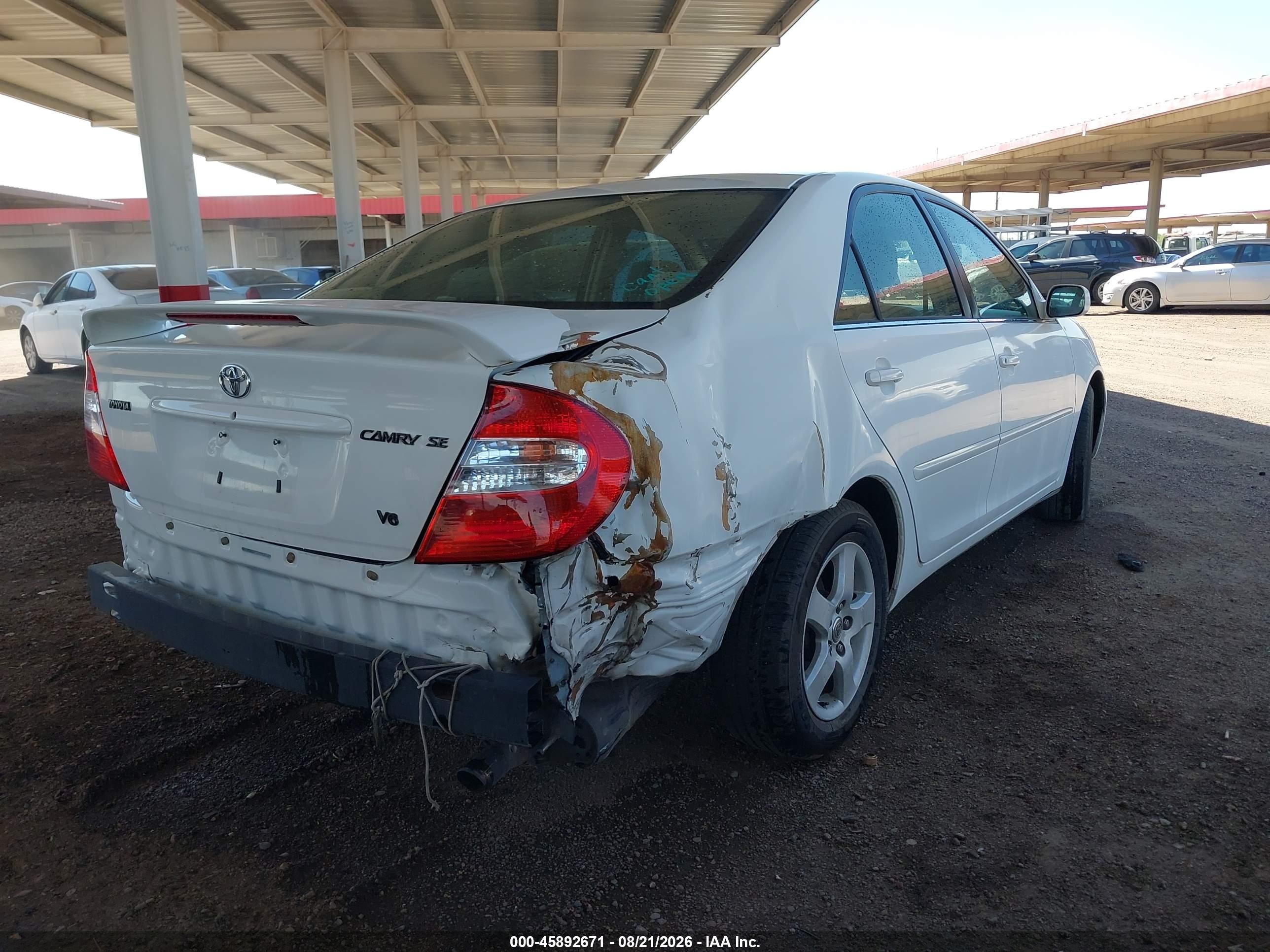 2002 Toyota Camry Se White vin: 4T1BF30K92U019308