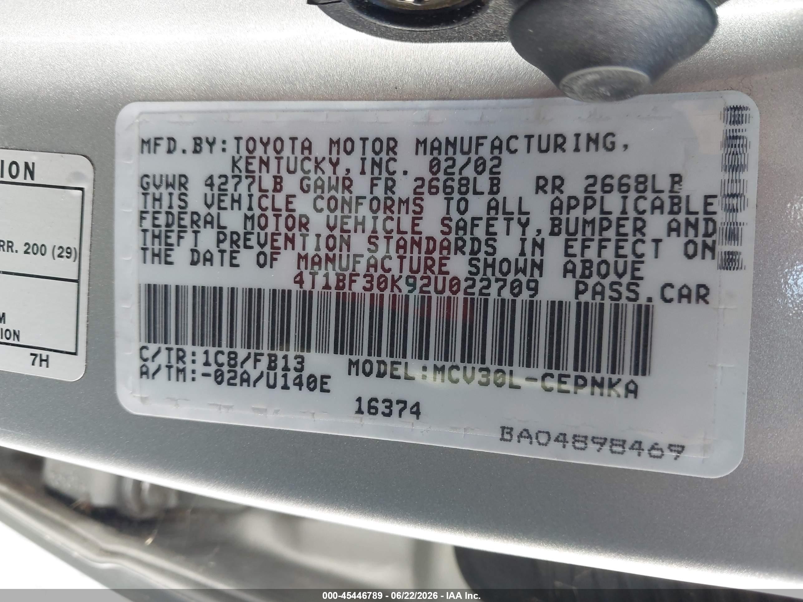 2002 Toyota Camry Le Silver vin: 4T1BF30K92U022709