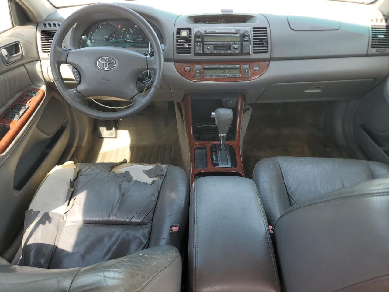 2002 Toyota Camry Xle V6 White vin: 4T1BF30K92U028784